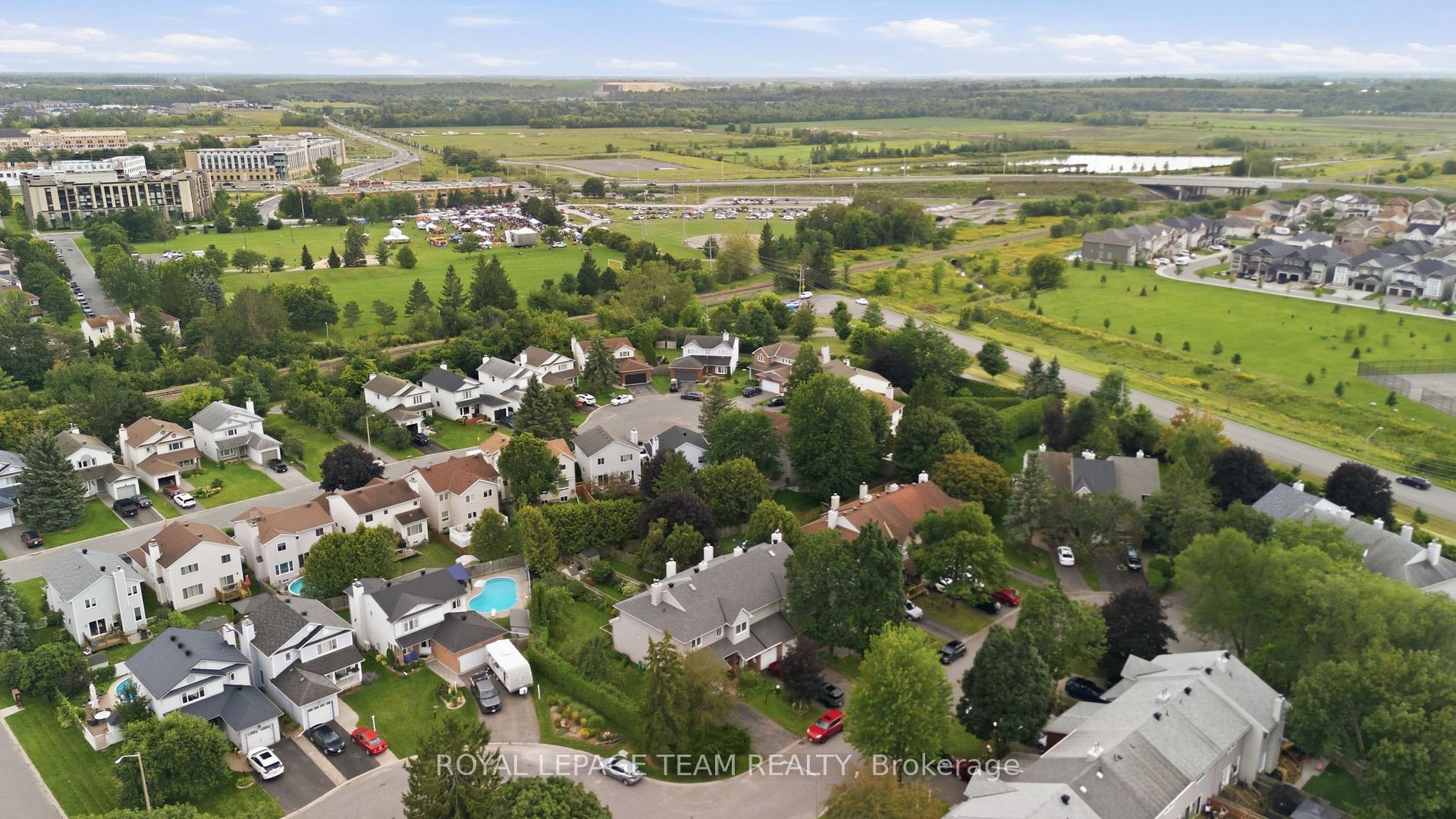 Photo 45 of 66 Armadale Crescent, Ottawa, Barrhaven - Cedargrove/Fraserdale — HOMEH