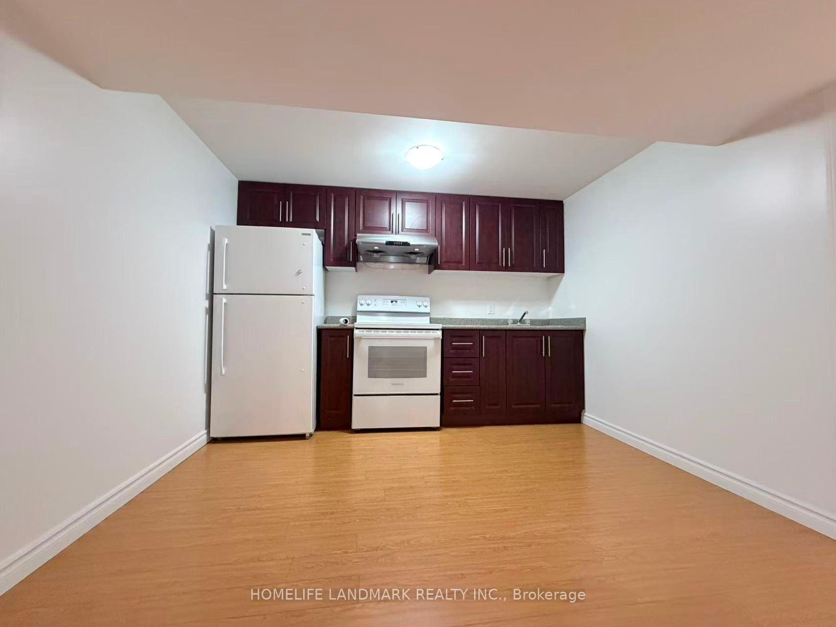 Photo 6 of 69 Hazelmere Drive, Richmond Hill, Doncrest — HOMEH