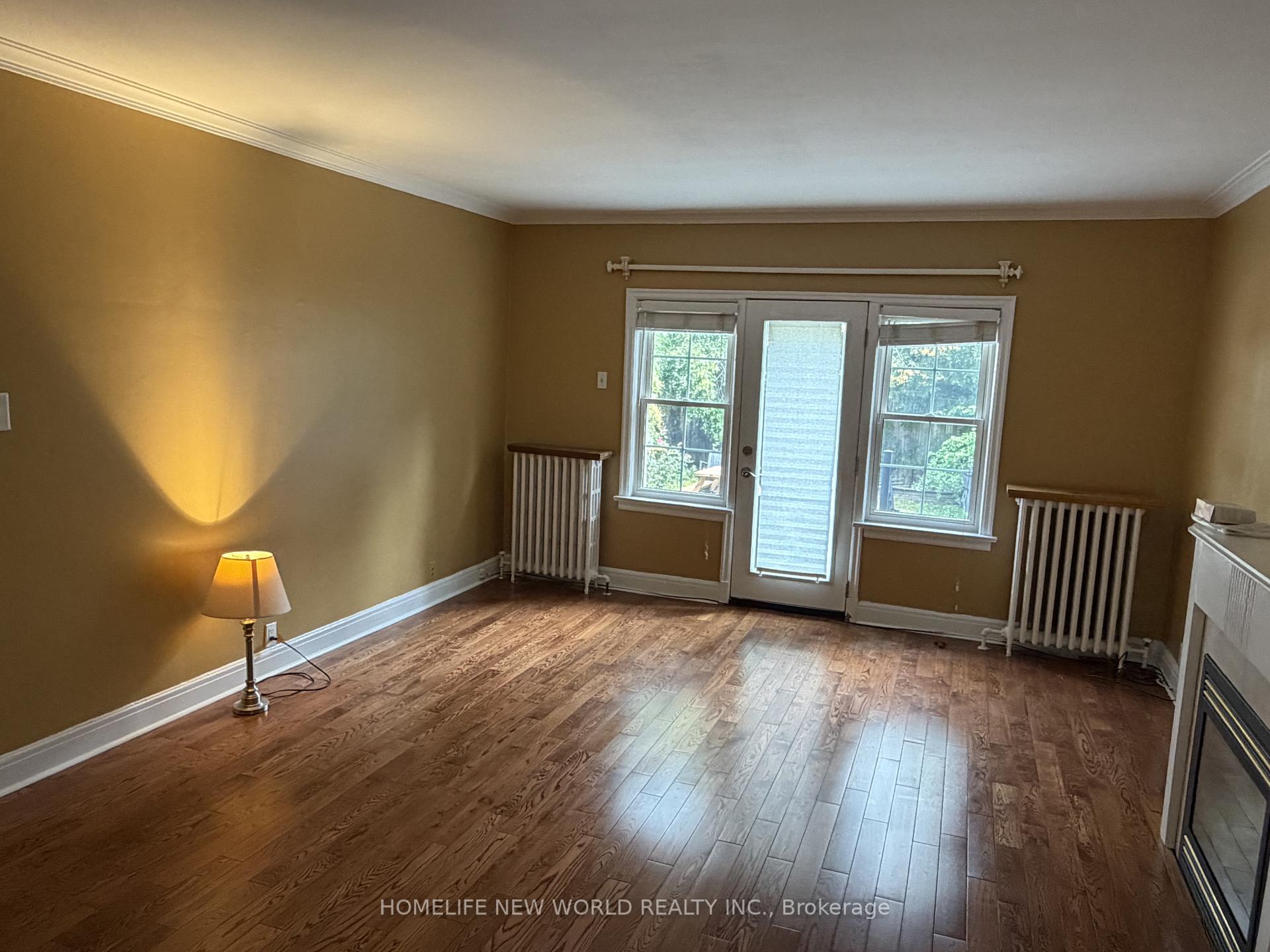 Photo 4 of Unit 4, 1217 Avenue Road, Toronto, Lawrence Park South — HOMEH