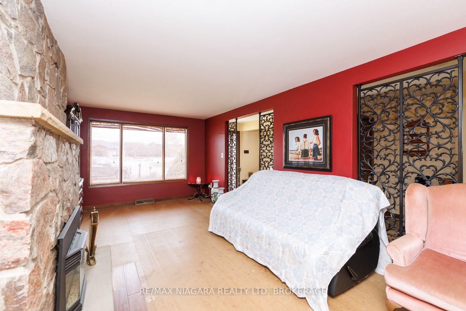 Photo 15 of 567 Lyons Creek Road, Welland, Cooks Mills — HOMEH