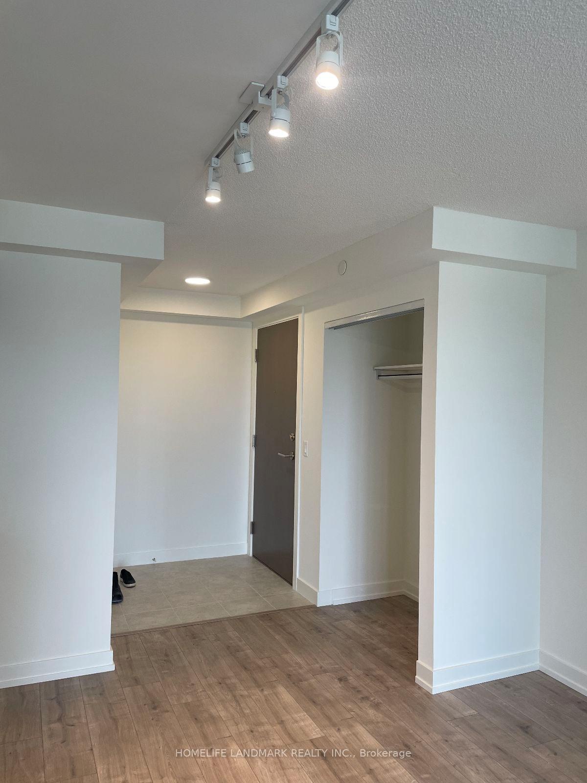 Photo 9 of Unit 1401, 10 Wilby Crescent, North York, Weston — HOMEH