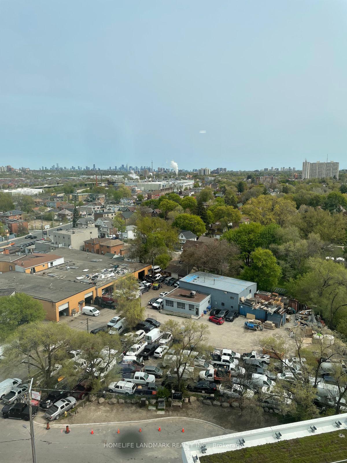 Photo 11 of Unit 1401, 10 Wilby Crescent, North York, Weston — HOMEH