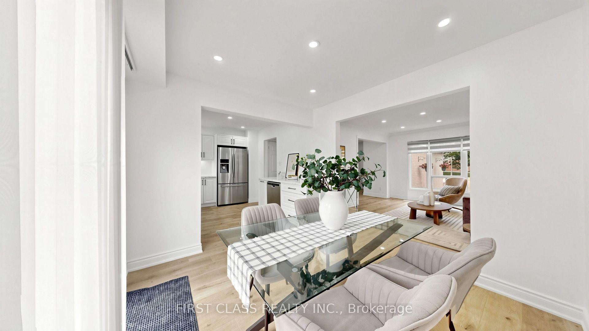 Photo 14 of 34 Mayberry Court, Brampton, Central Park — HOMEH