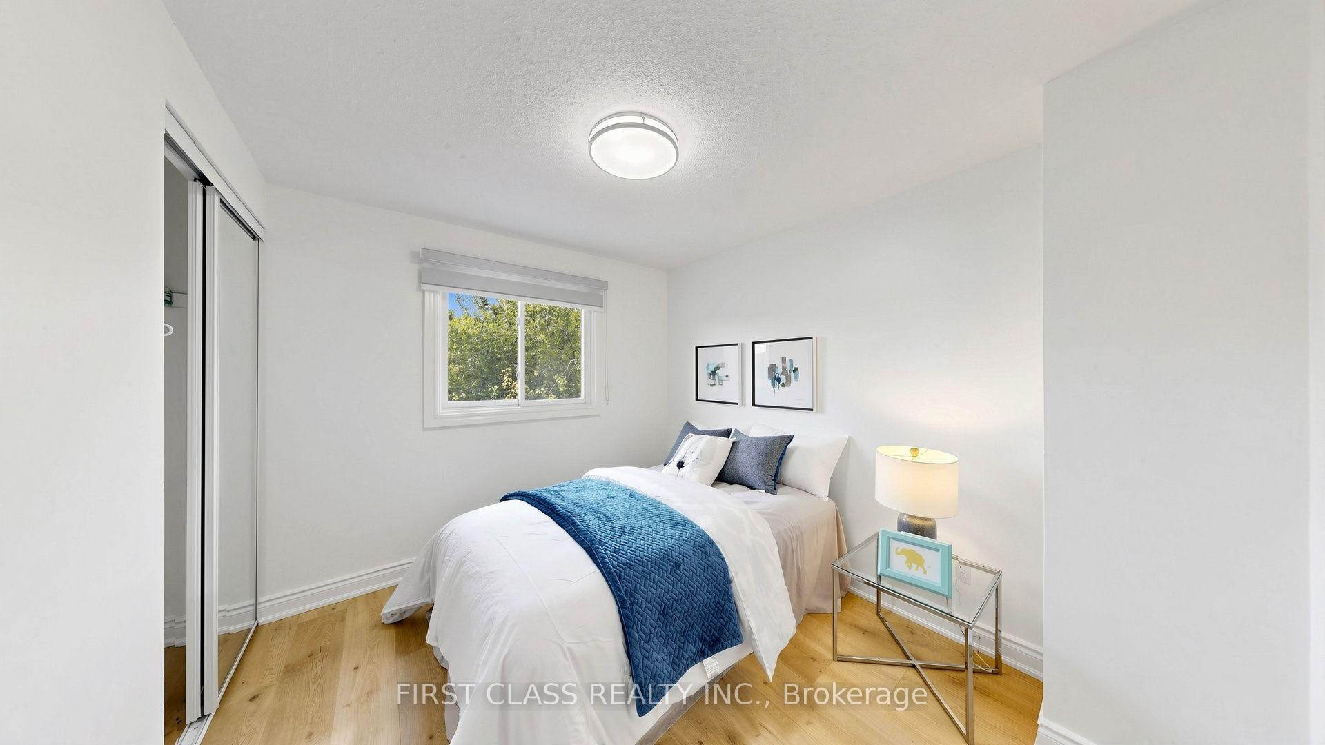 Photo 32 of 34 Mayberry Court, Brampton, Central Park — HOMEH