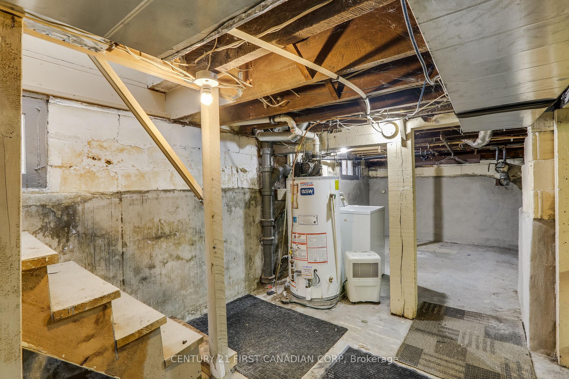 Photo 29 of 16 Lansdowne Avenue, London, East L — HOMEH