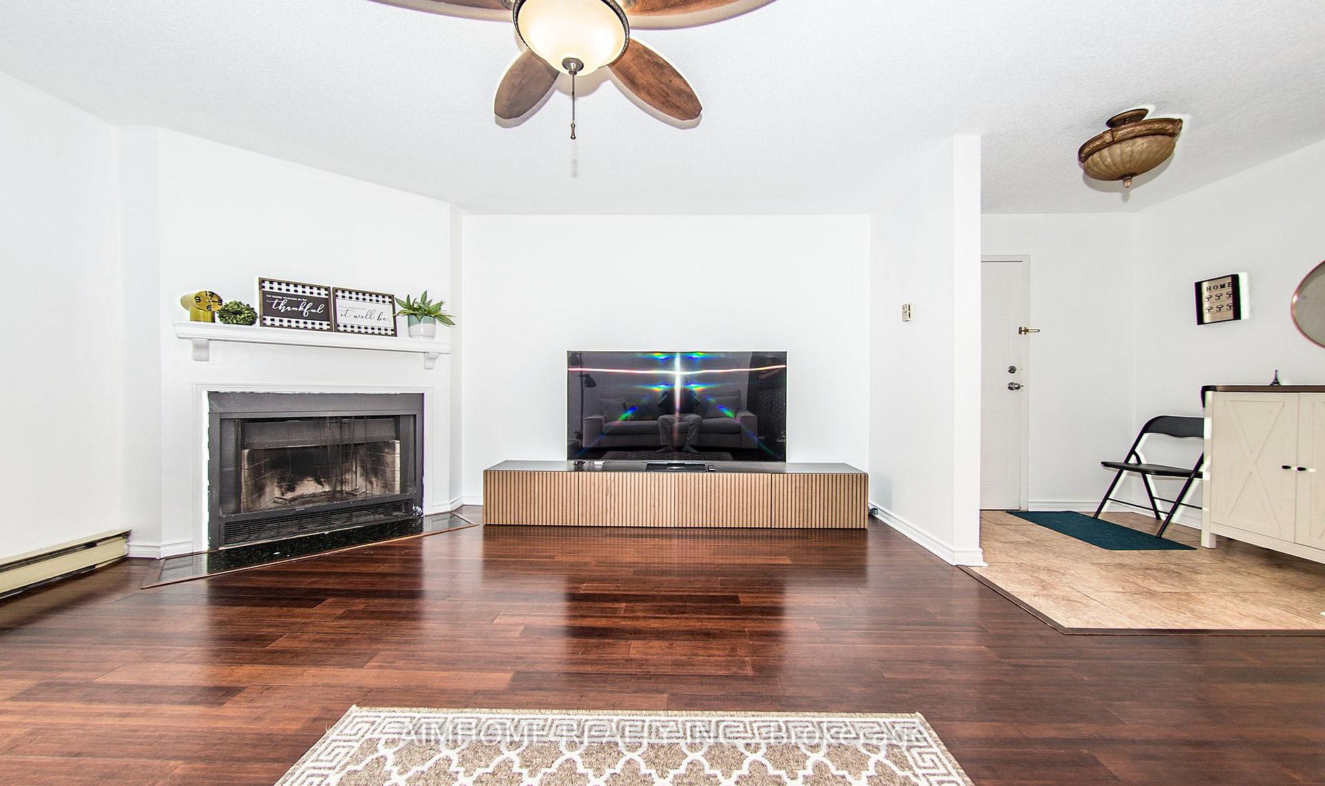 Photo 11 of Unit 933, 1506 Pilgrims Way, Oakville, Glen Abbey — HOMEH