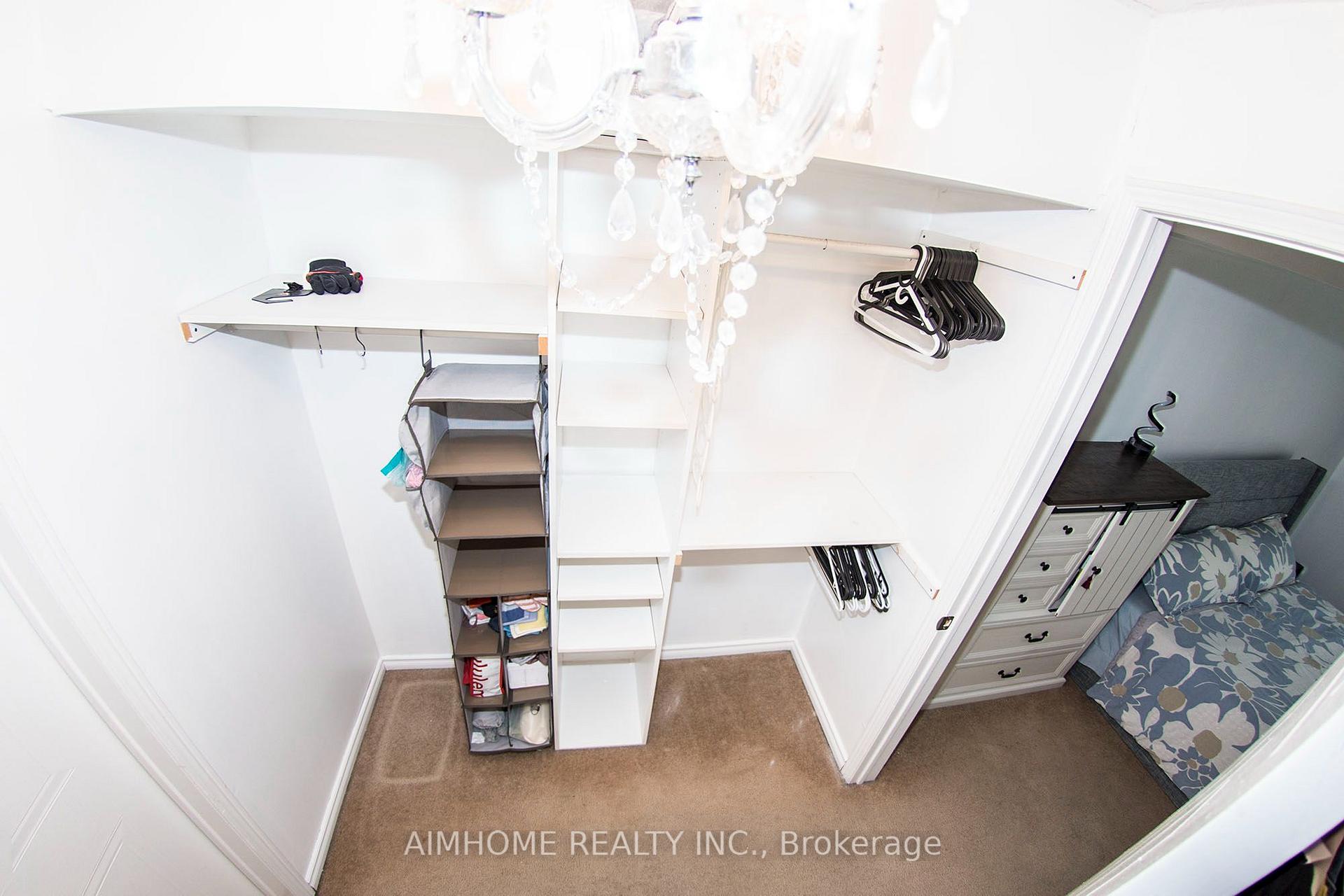 Photo 13 of Unit 933, 1506 Pilgrims Way, Oakville, Glen Abbey — HOMEH