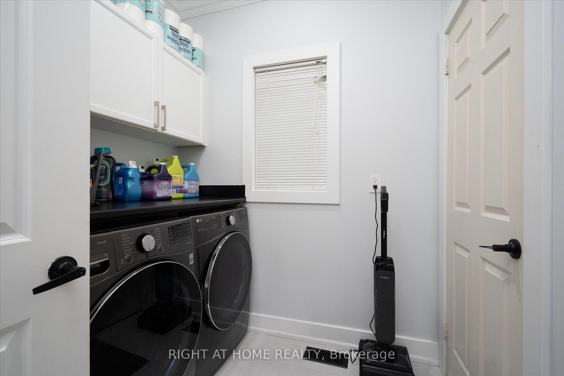Photo 17 of 1001 Lytton Court, Pickering, Rosebank — HOMEH