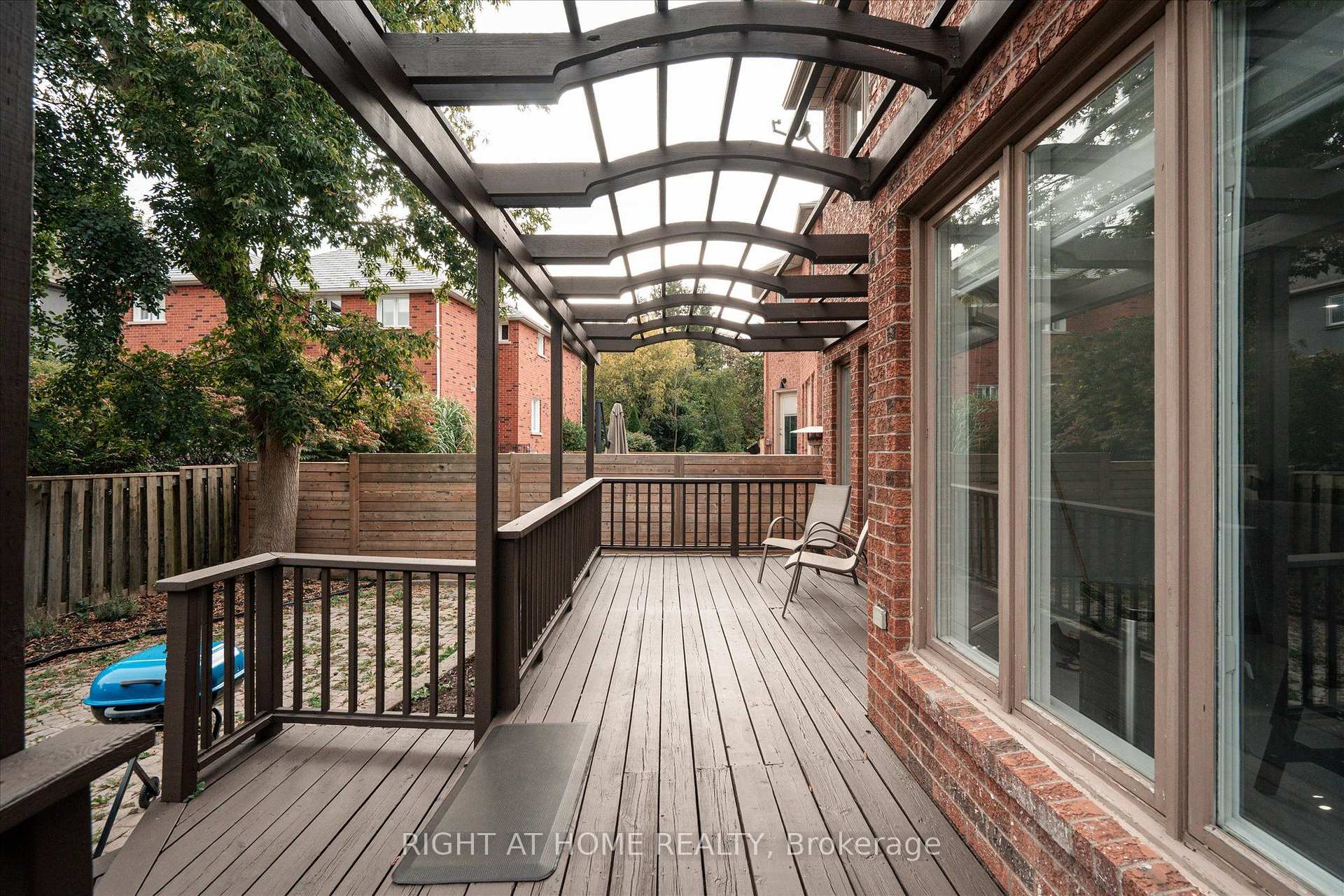 Photo 42 of 1001 Lytton Court, Pickering, Rosebank — HOMEH
