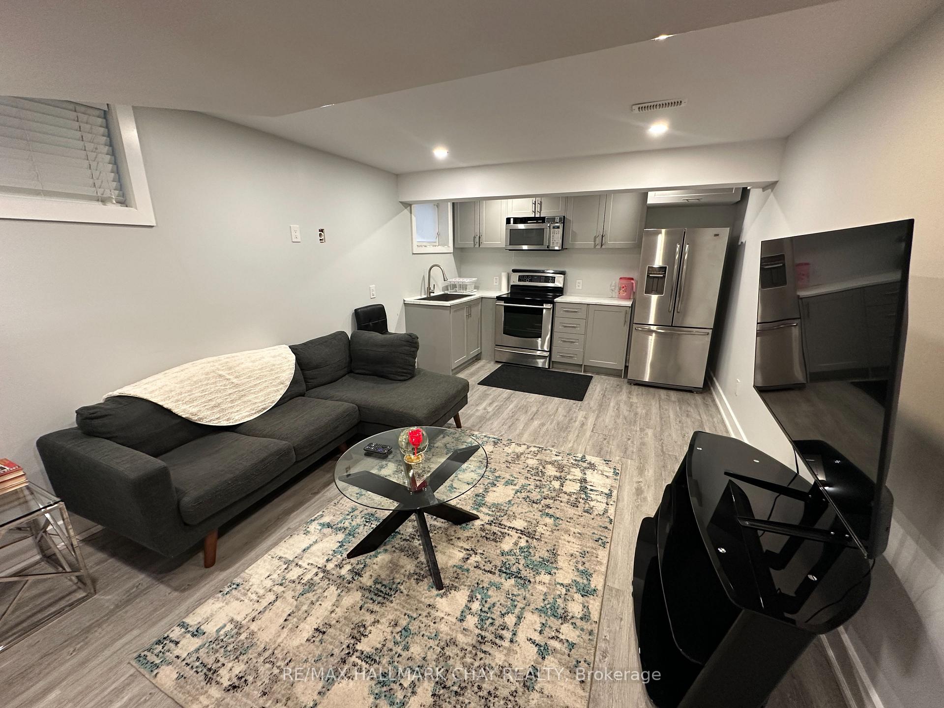 Photo 6 of 142 Summerset Drive, Barrie, Ardagh — HOMEH