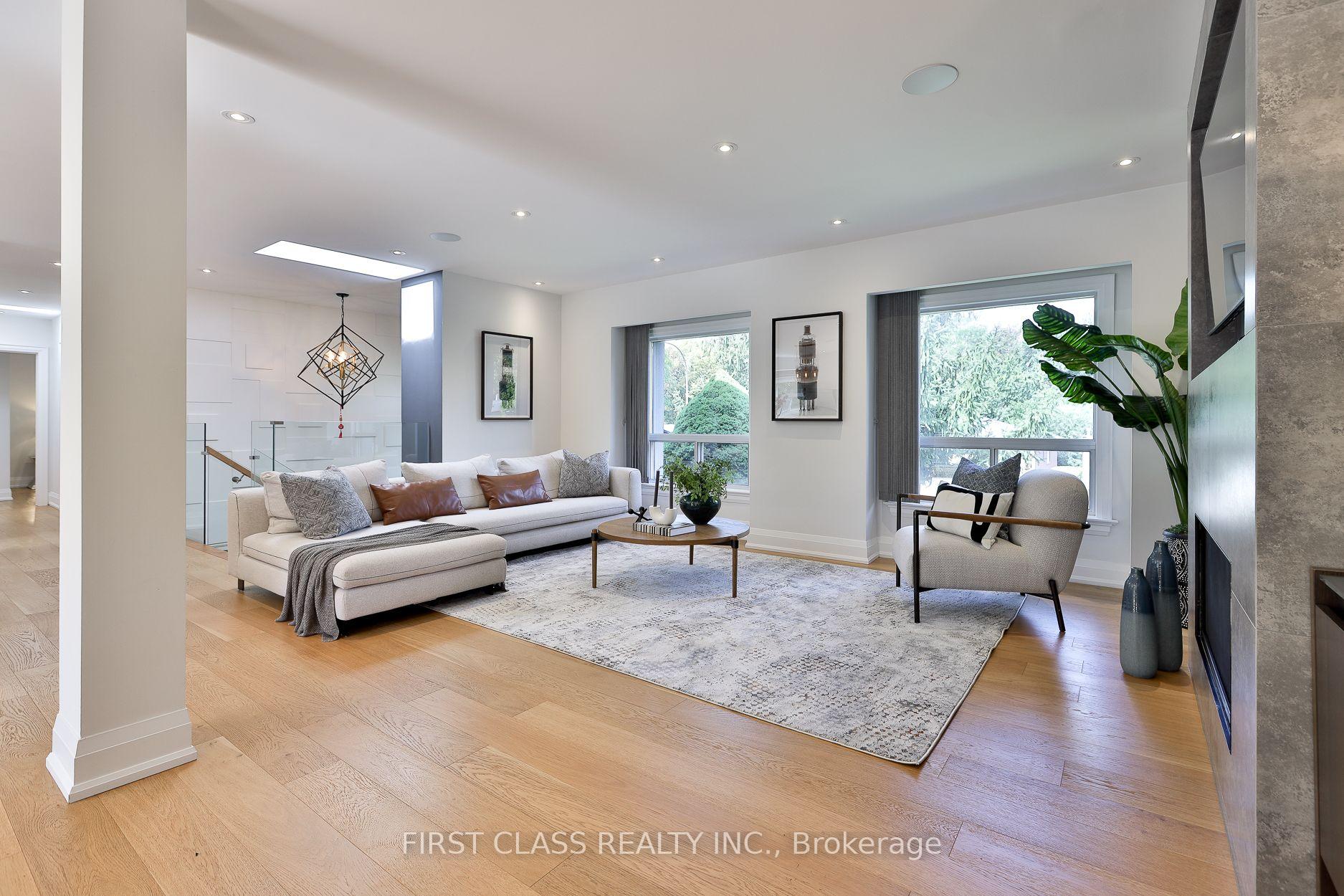 Photo 6 of 27 Delair Crescent, Markham, Grandview — HOMEH
