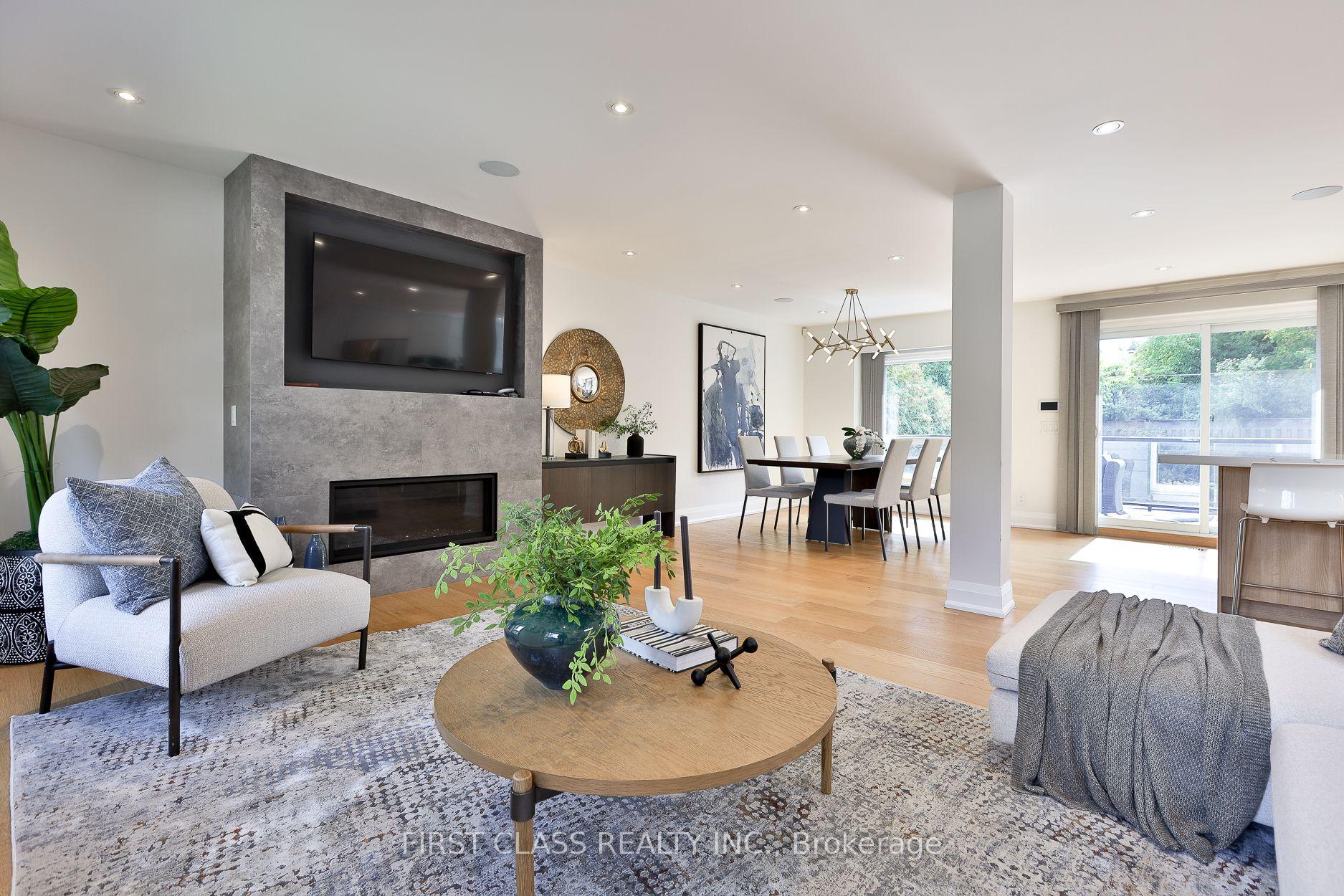 Photo 8 of 27 Delair Crescent, Markham, Grandview — HOMEH