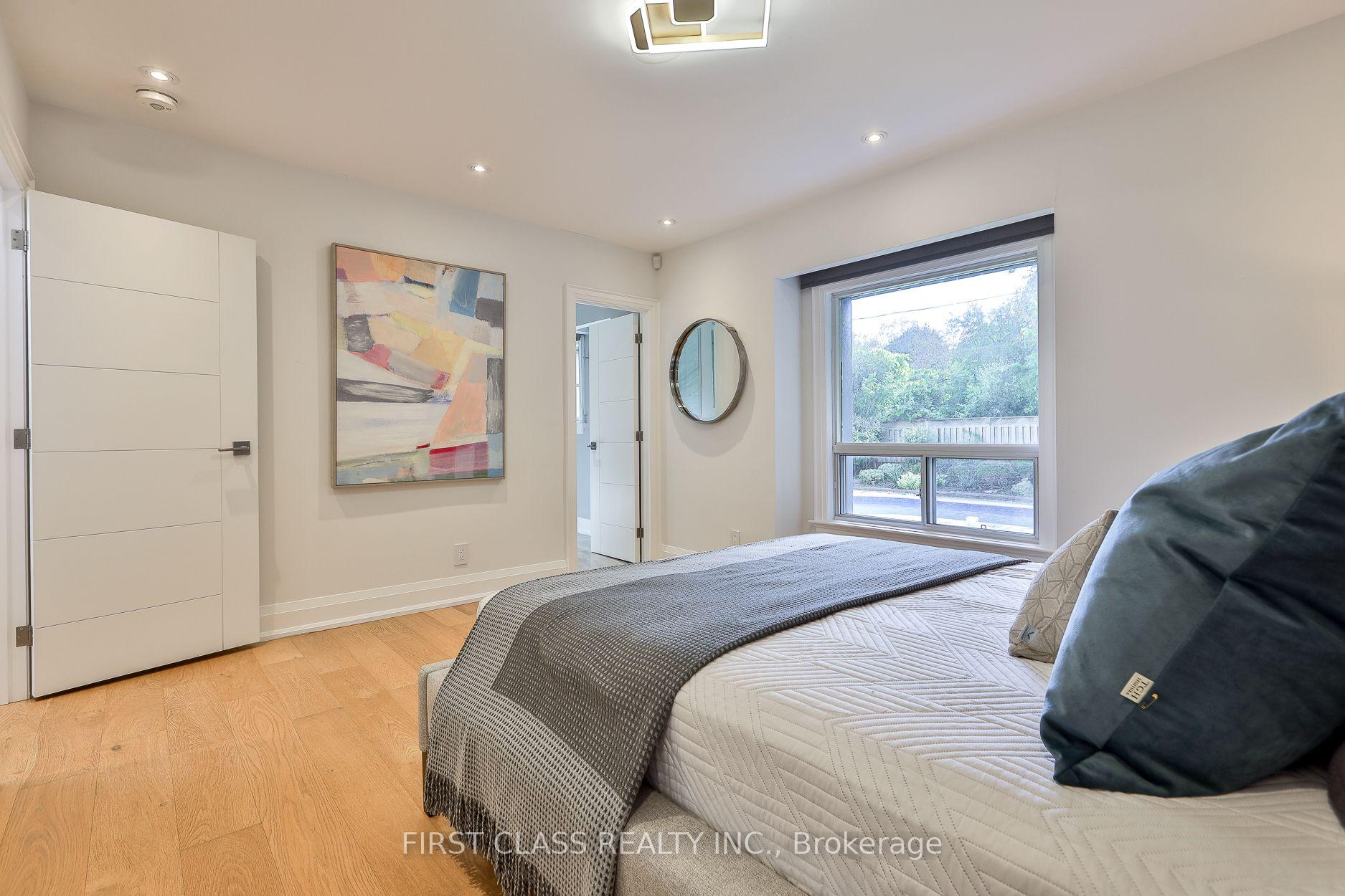 Photo 22 of 27 Delair Crescent, Markham, Grandview — HOMEH