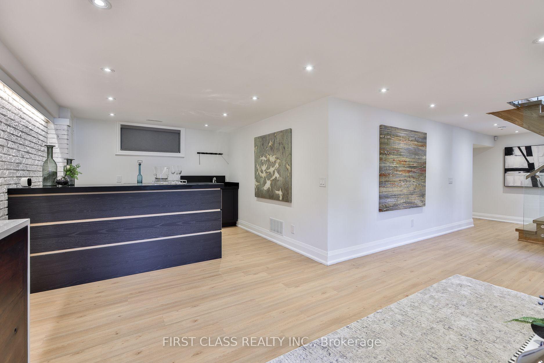 Photo 33 of 27 Delair Crescent, Markham, Grandview — HOMEH