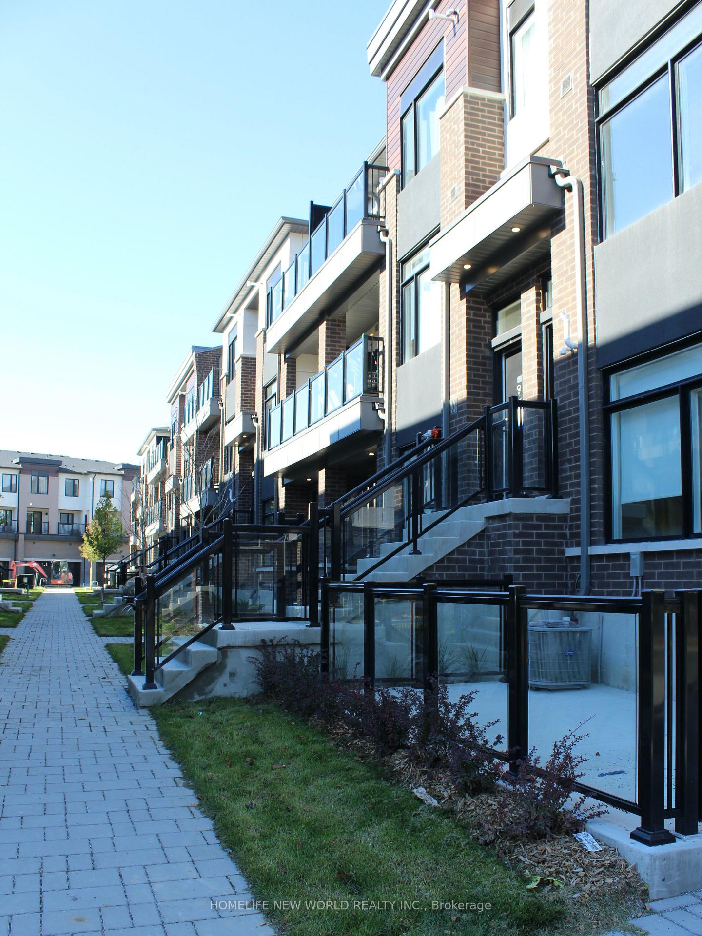 Photo 1 of Unit 1419, 1695 Dersan Street, Pickering, Duffin Heights — HOMEH