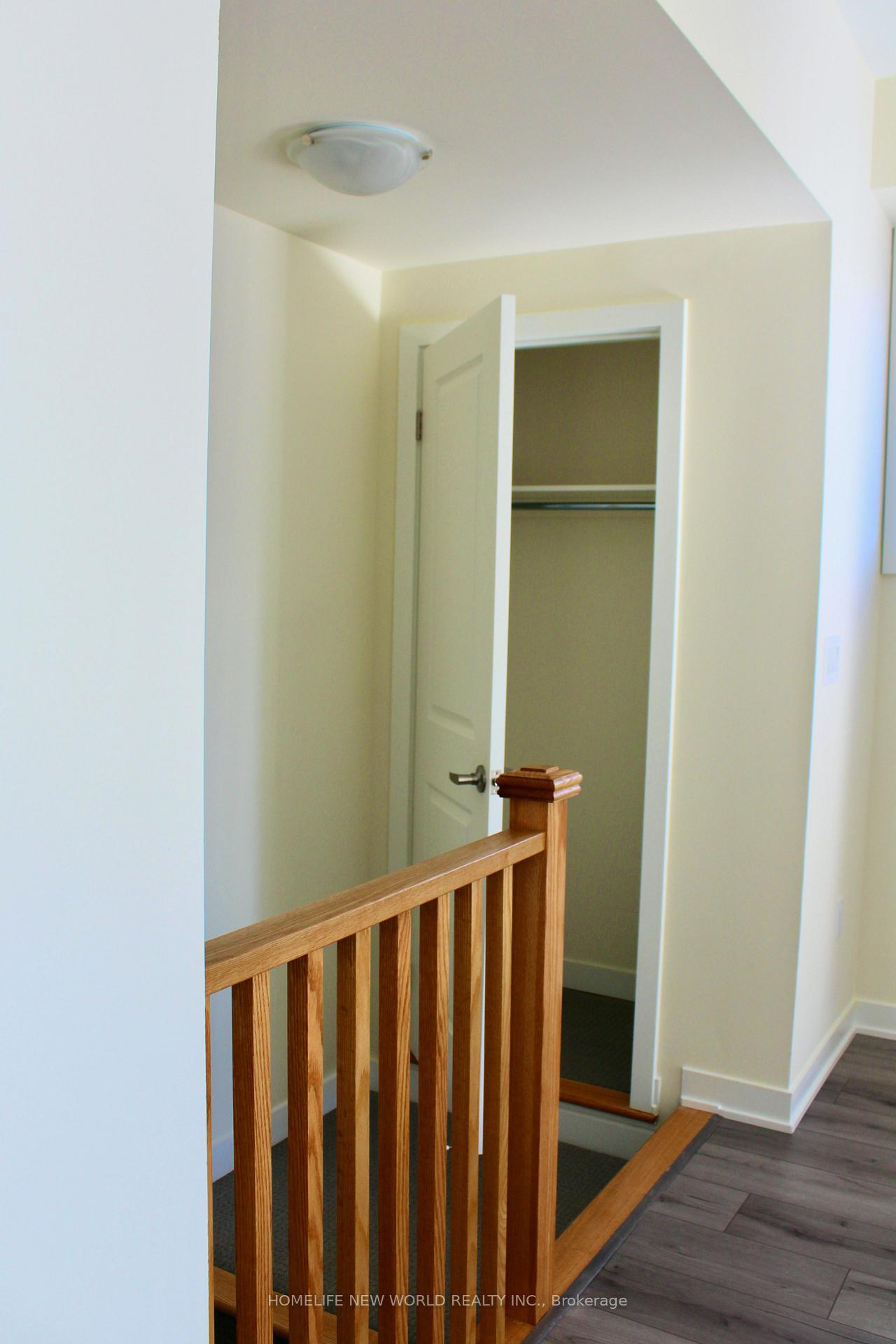Photo 11 of Unit 1419, 1695 Dersan Street, Pickering, Duffin Heights — HOMEH