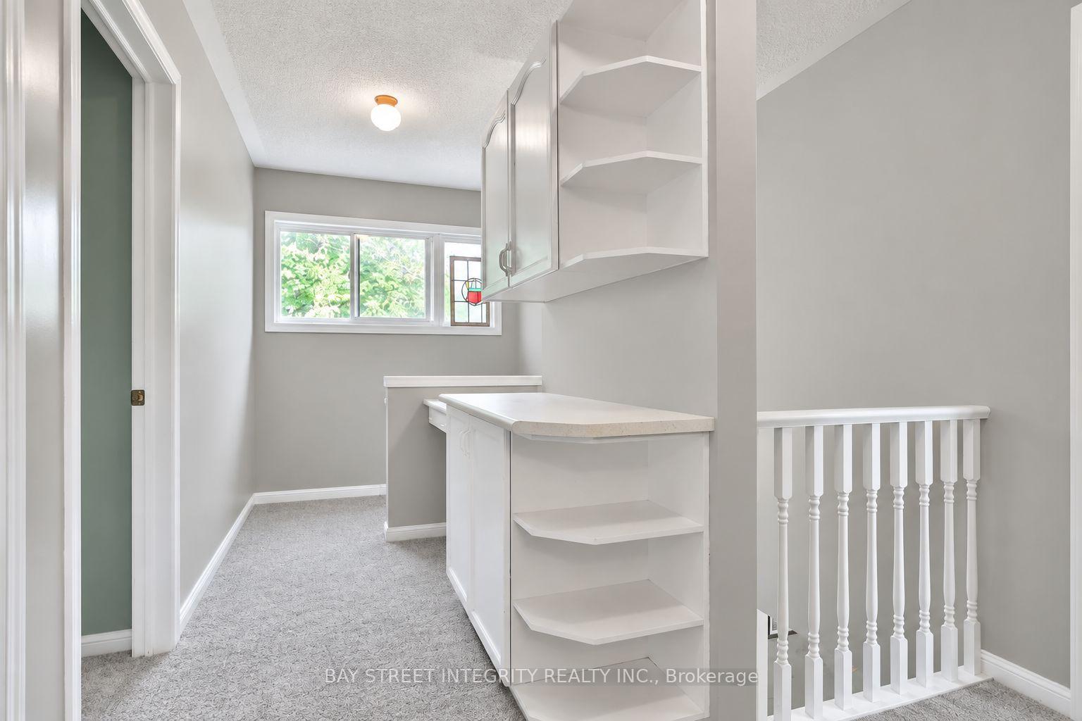 Photo 15 of 2198 Woodglen Crescent, Burlington, Orchard — HOMEH