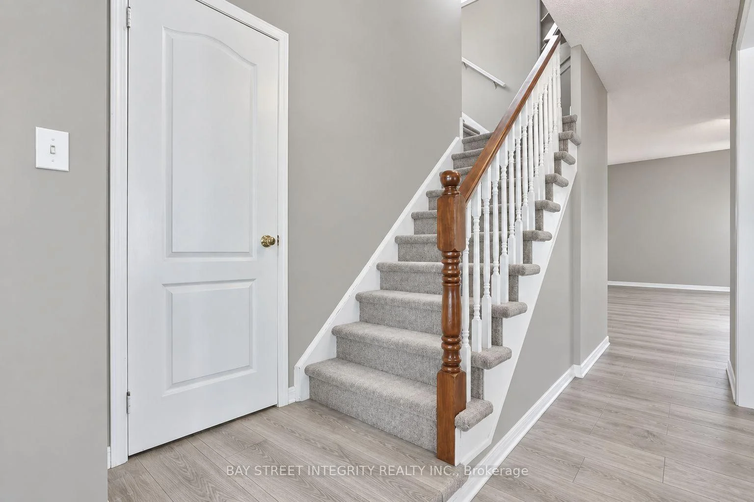 Photo 19 of 2198 Woodglen Crescent, Burlington, Orchard — HOMEH