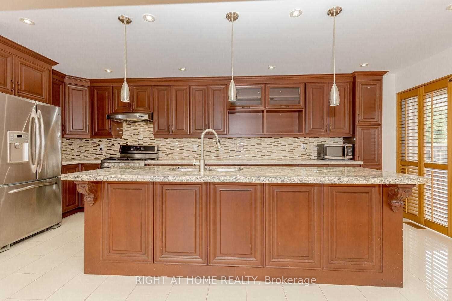 Photo 12 of 3300 Respond Road, Mississauga, Churchill Meadows — HOMEH