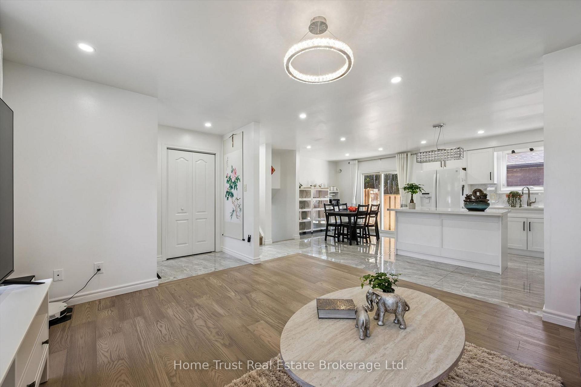 Photo 9 of 256 Stephanie Drive, Guelph, Willow West/Sugarbush/West Acres — HOMEH