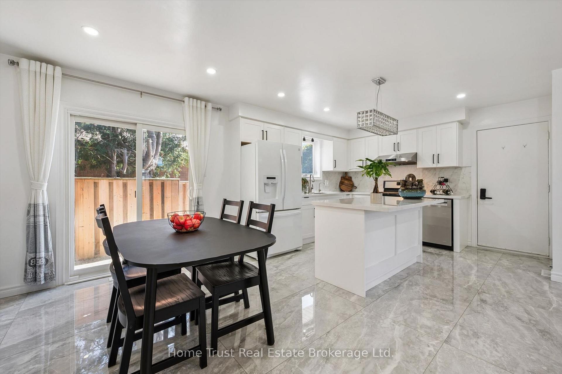 Photo 14 of 256 Stephanie Drive, Guelph, Willow West/Sugarbush/West Acres — HOMEH