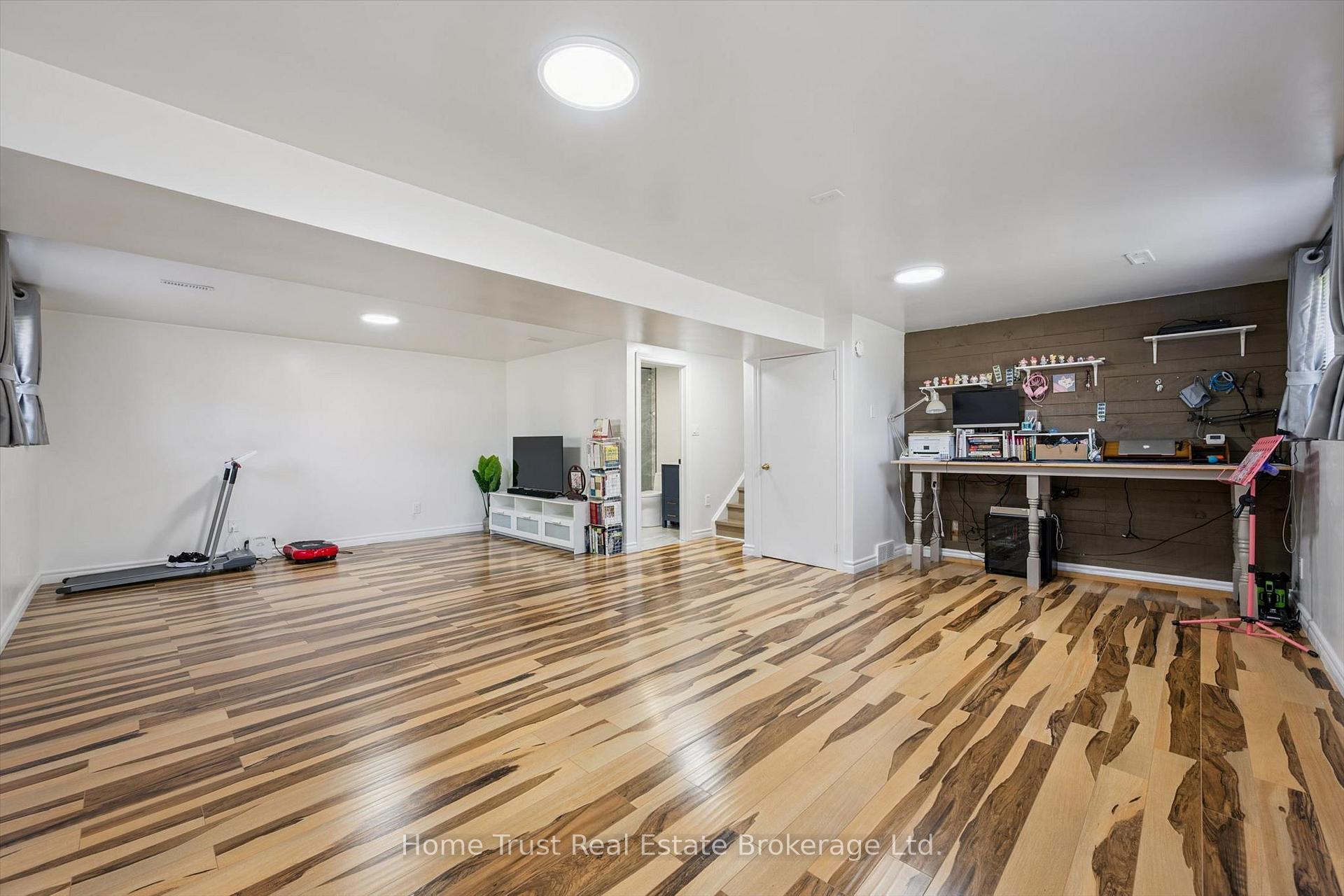 Photo 20 of 256 Stephanie Drive, Guelph, Willow West/Sugarbush/West Acres — HOMEH