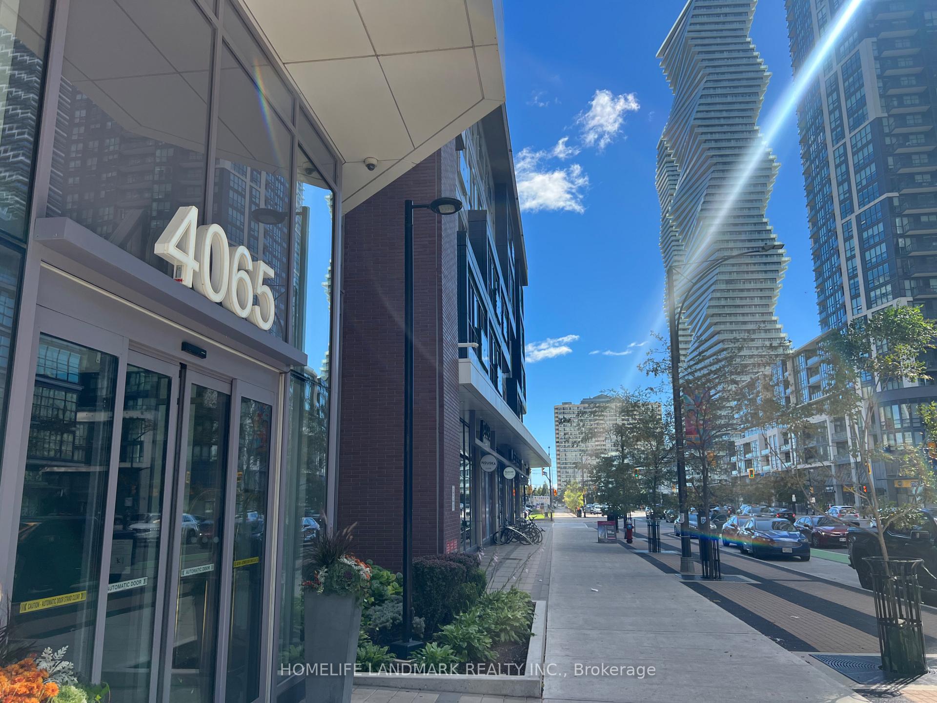 Photo 12 of Unit 505, 4065 Confederation Parkway, Mississauga, City Centre — HOMEH