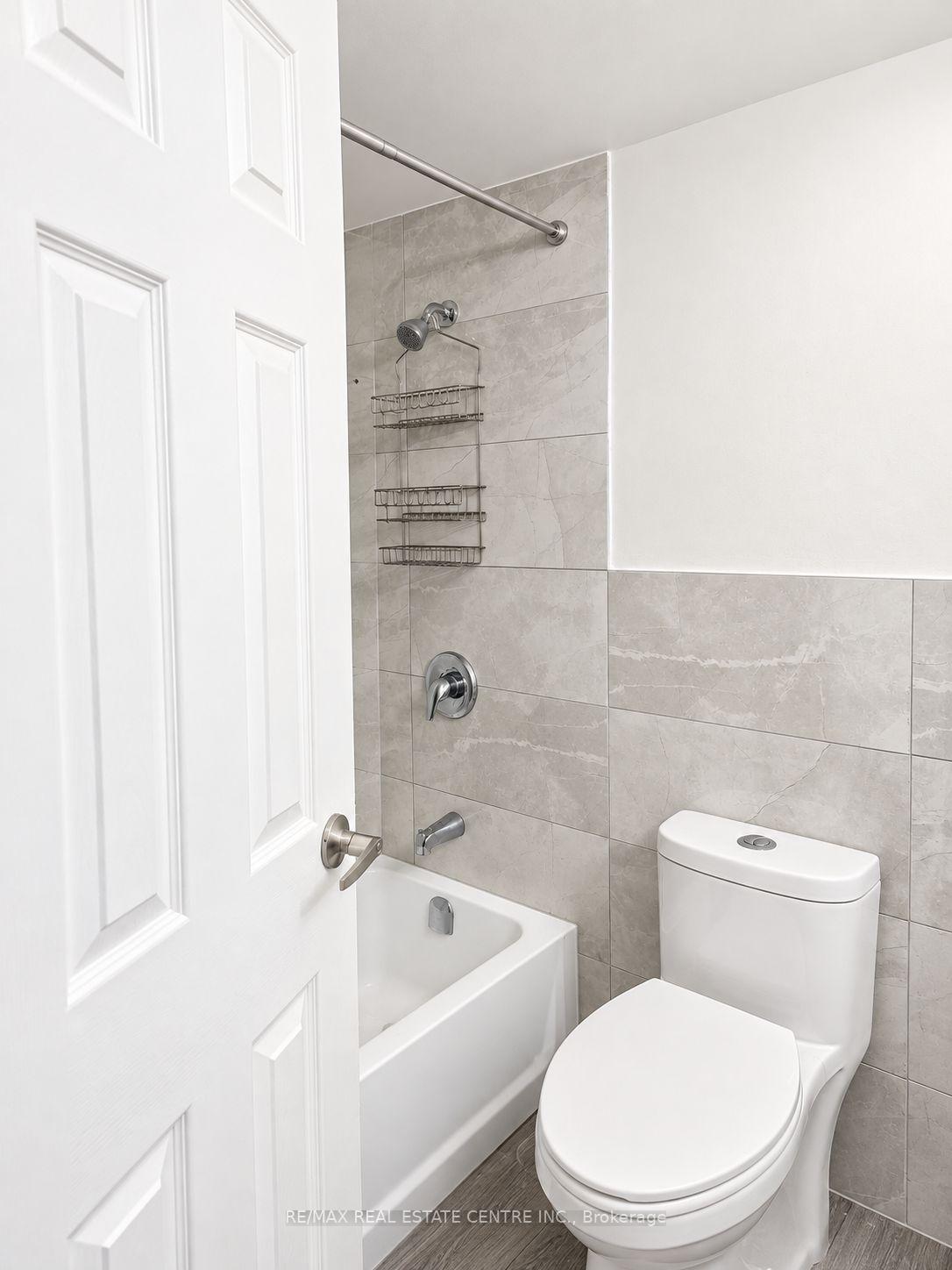 Photo 18 of Unit 407, 627 The West Mall, Etobicoke, Eringate-Centennial-West Deane — HOMEH