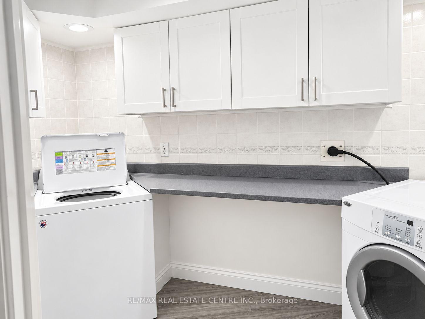 Photo 19 of Unit 407, 627 The West Mall, Etobicoke, Eringate-Centennial-West Deane — HOMEH