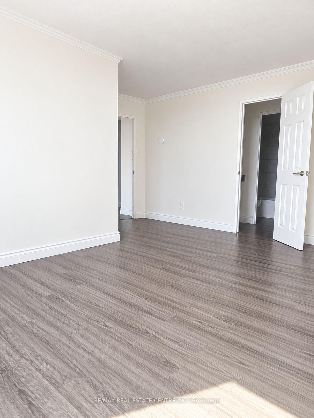 Photo 21 of Unit 407, 627 The West Mall, Etobicoke, Eringate-Centennial-West Deane — HOMEH