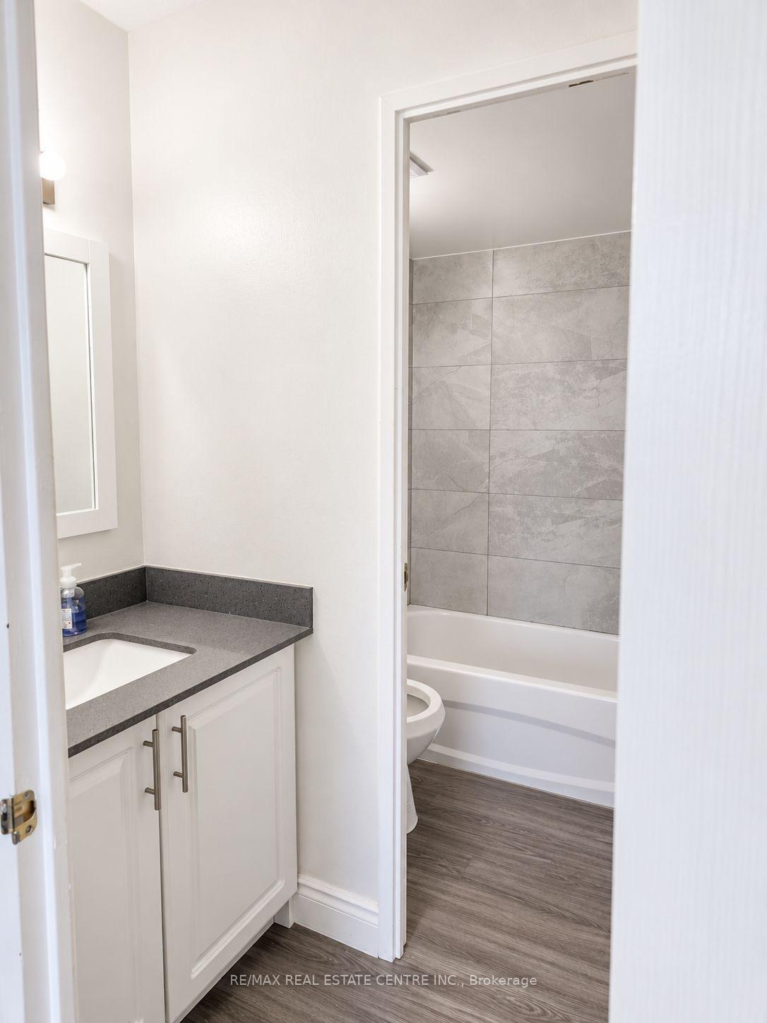 Photo 23 of Unit 407, 627 The West Mall, Etobicoke, Eringate-Centennial-West Deane — HOMEH