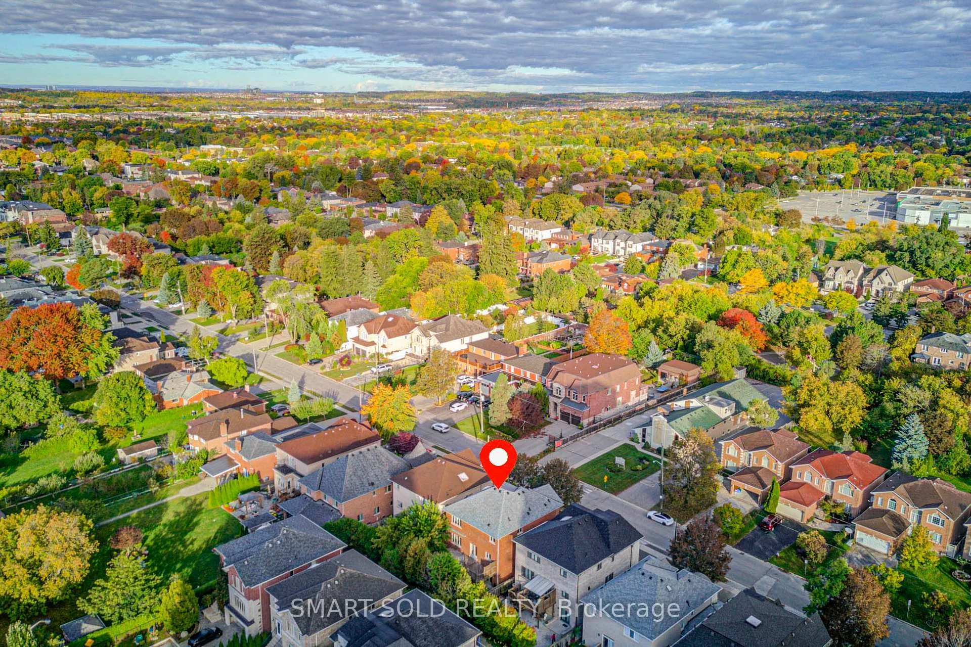 Photo 5 of 25 Oak Avenue, Richmond Hill, South Richvale — HOMEH