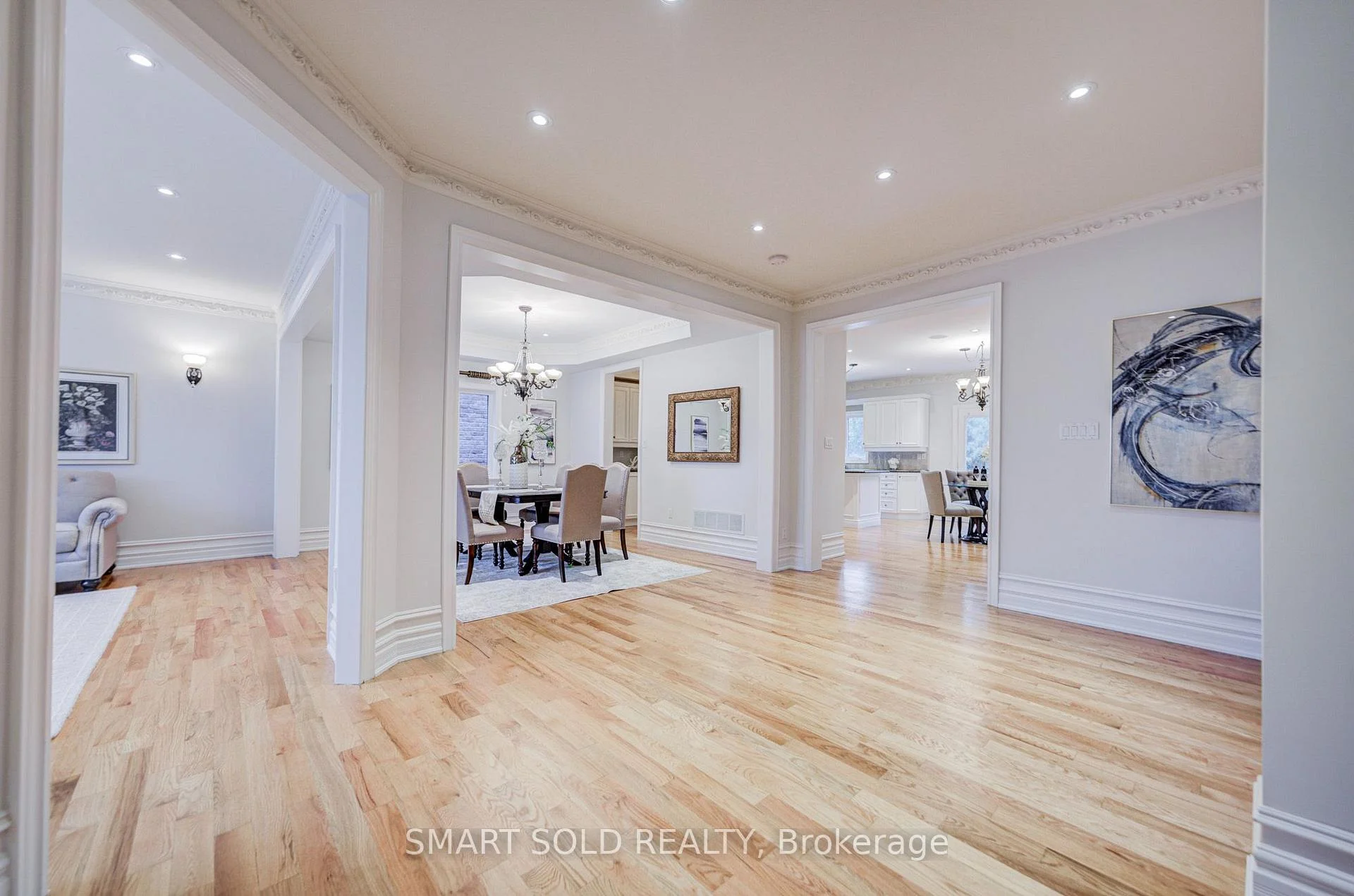 Photo 9 of 25 Oak Avenue, Richmond Hill, South Richvale — HOMEH
