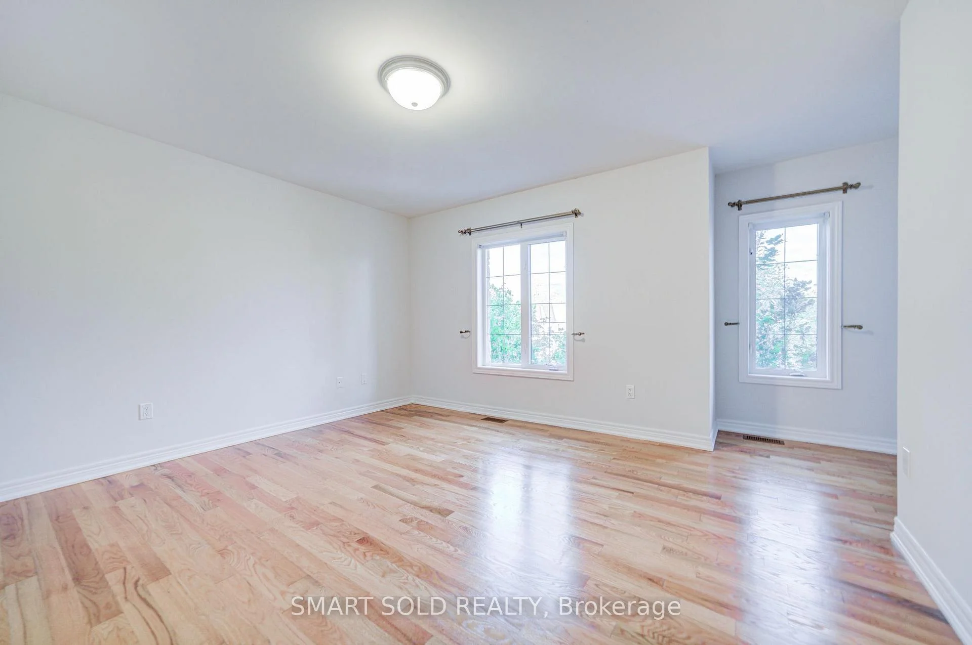 Photo 37 of 25 Oak Avenue, Richmond Hill, South Richvale — HOMEH