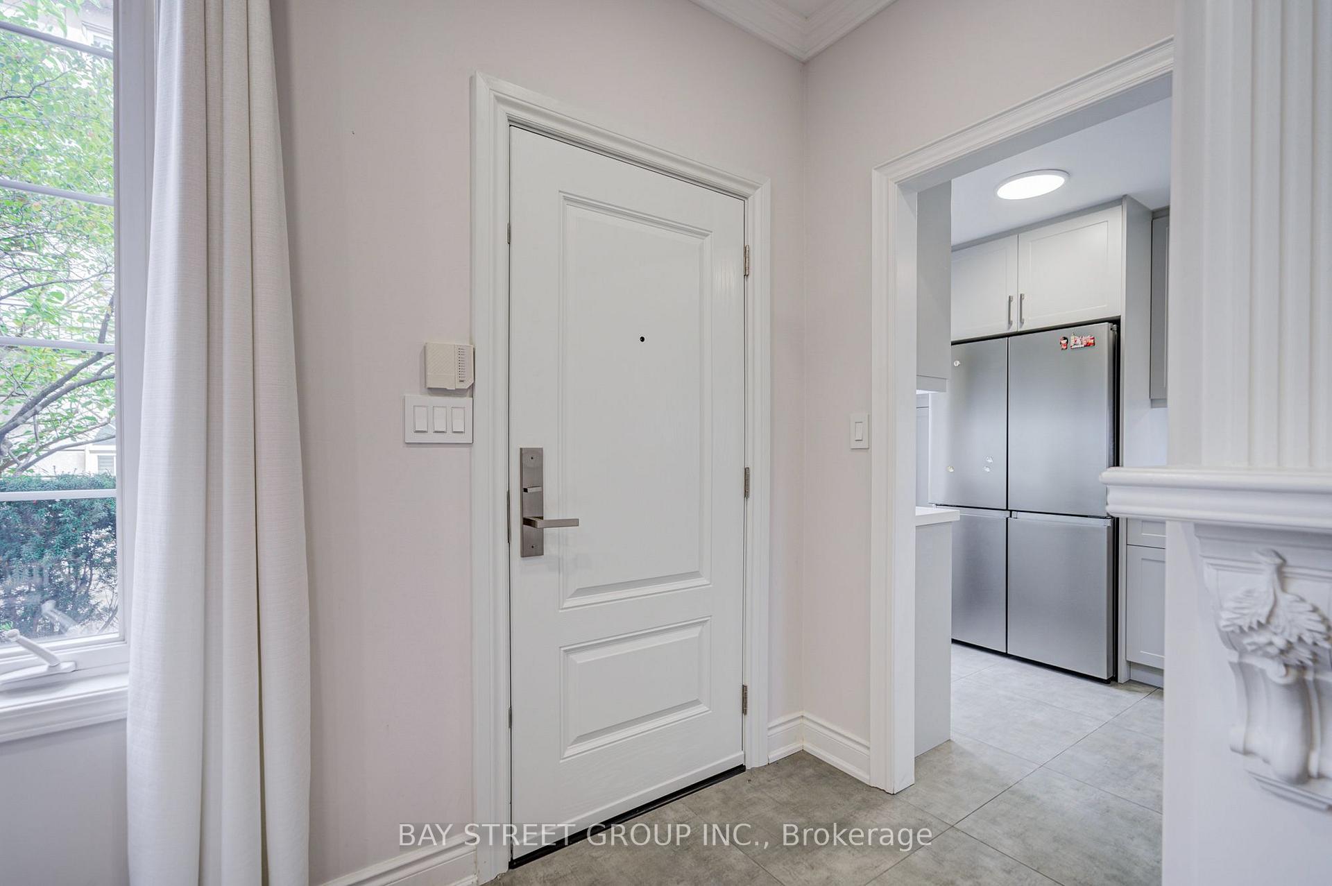 Photo 8 of Unit 105, 11 Everson Drive, North York, Willowdale East — HOMEH
