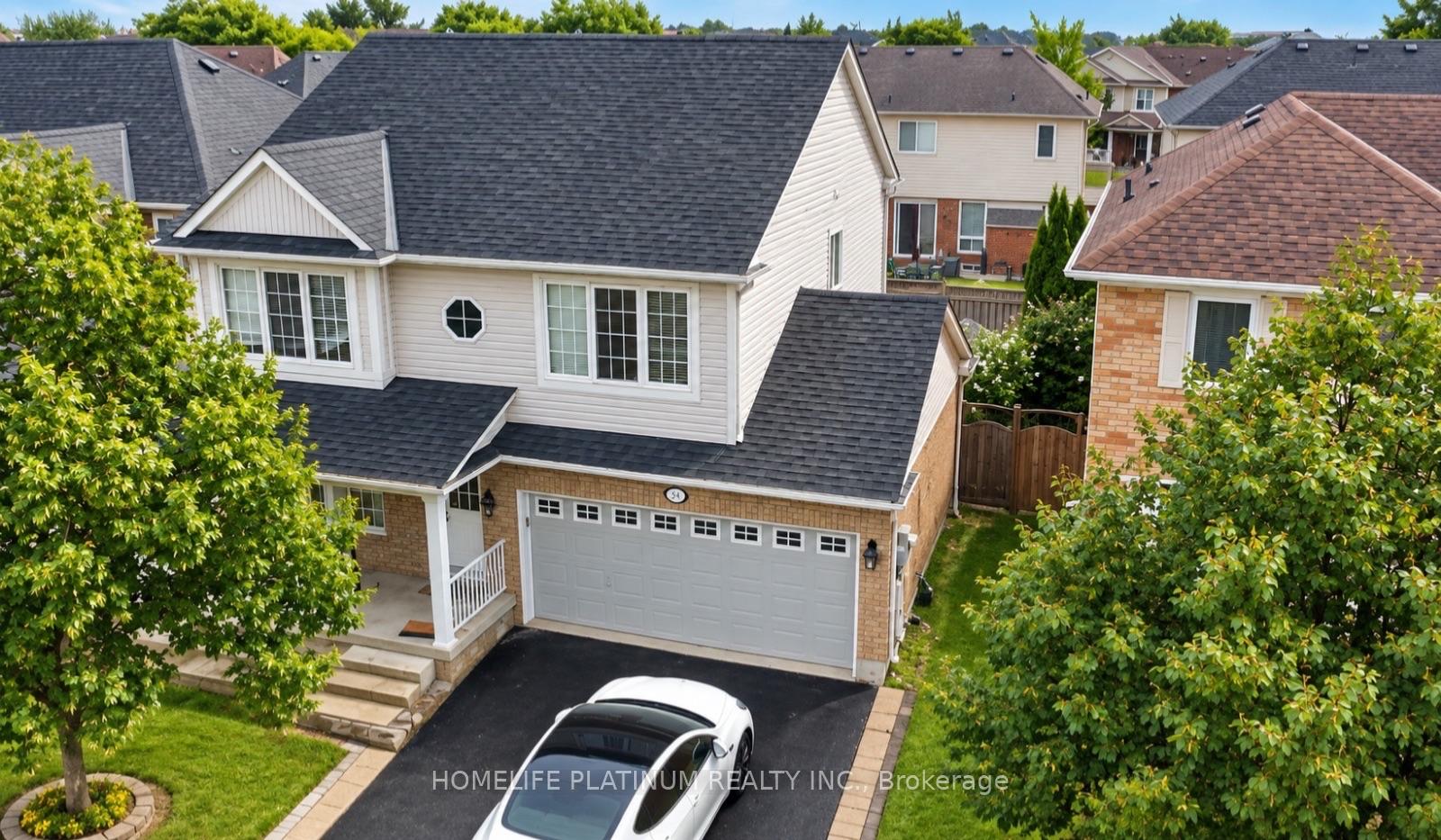 Photo 3 of 71 Sugarhill Drive N, Brampton, Fletcher's Meadow — HOMEH