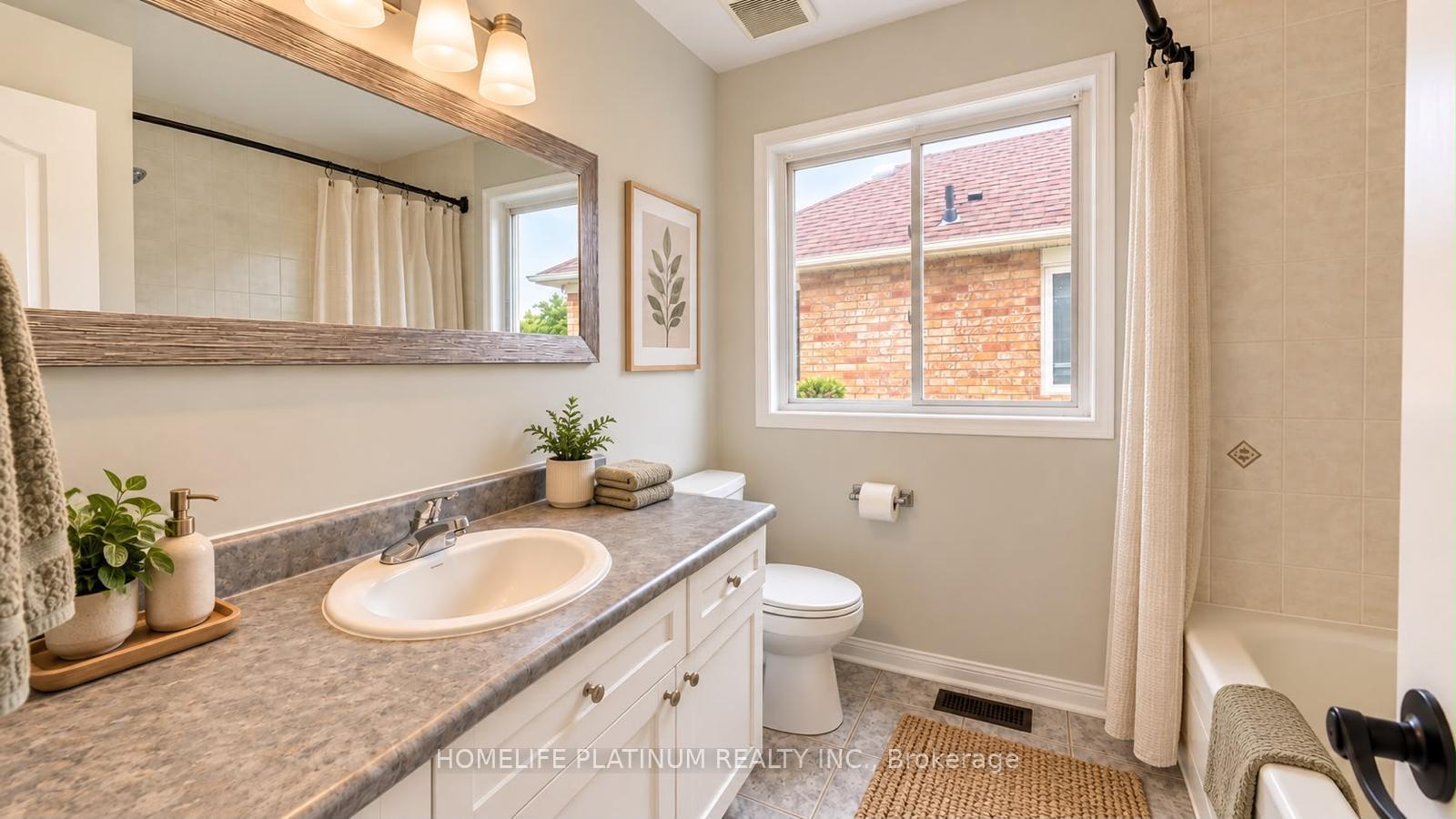 Photo 12 of 71 Sugarhill Drive N, Brampton, Fletcher's Meadow — HOMEH