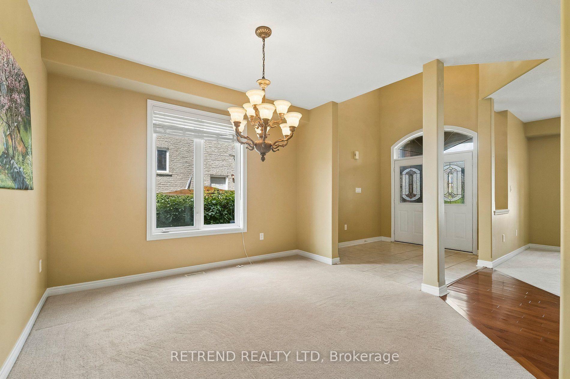 Photo 15 of 36 Sandringham Drive, Barrie, Innis-Shore — HOMEH
