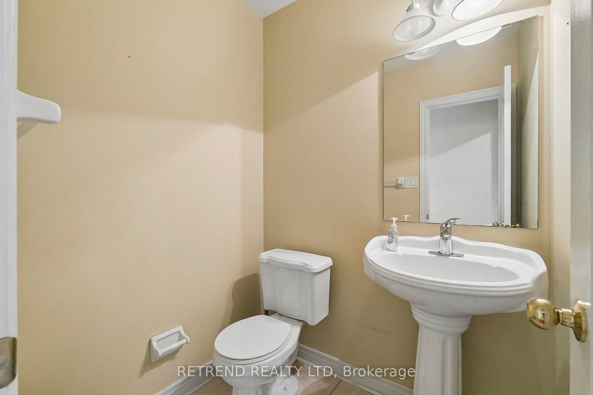 Photo 17 of 36 Sandringham Drive, Barrie, Innis-Shore — HOMEH