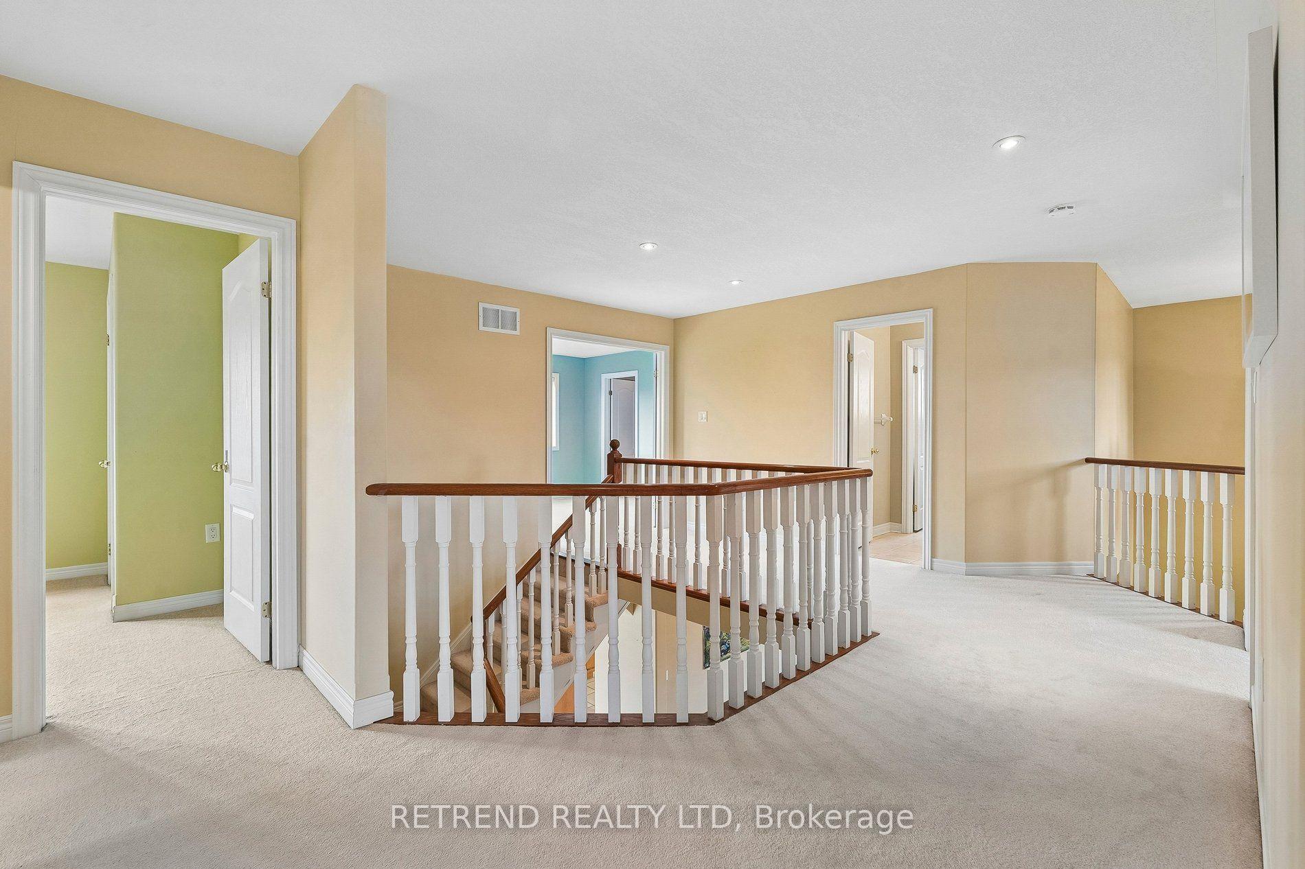 Photo 20 of 36 Sandringham Drive, Barrie, Innis-Shore — HOMEH