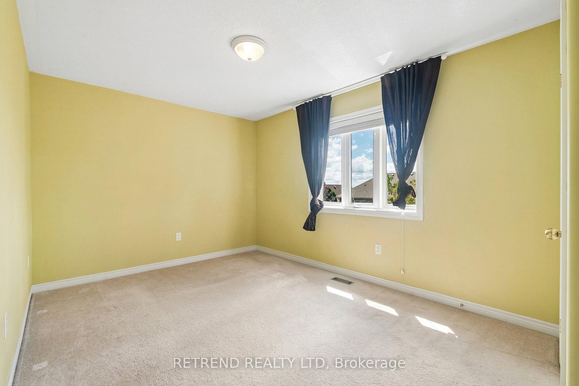 Photo 32 of 36 Sandringham Drive, Barrie, Innis-Shore — HOMEH