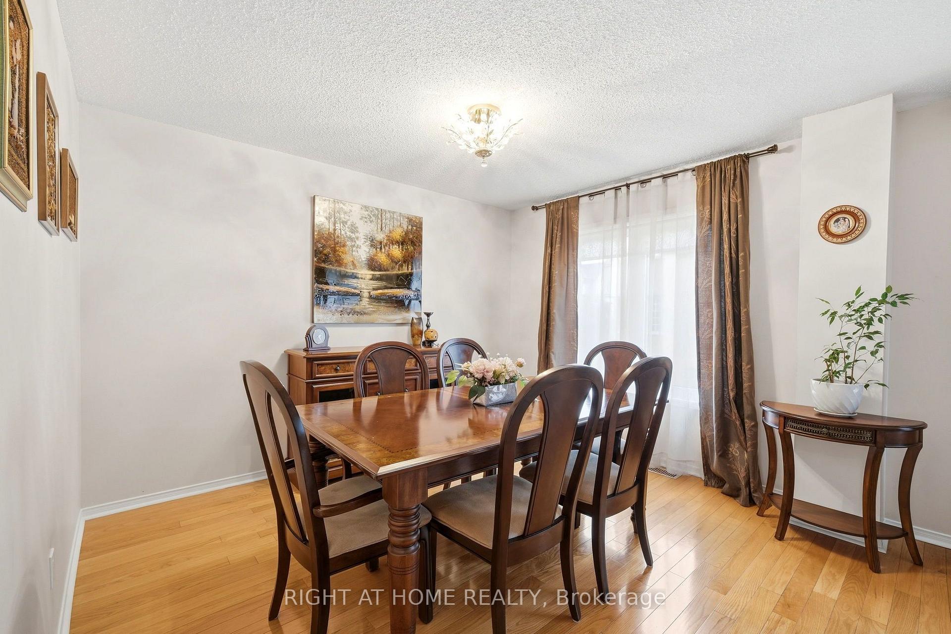 Photo 14 of Unit 2, 23 West Deane Park Drive, Etobicoke, Eringate-Centennial-West Deane — HOMEH