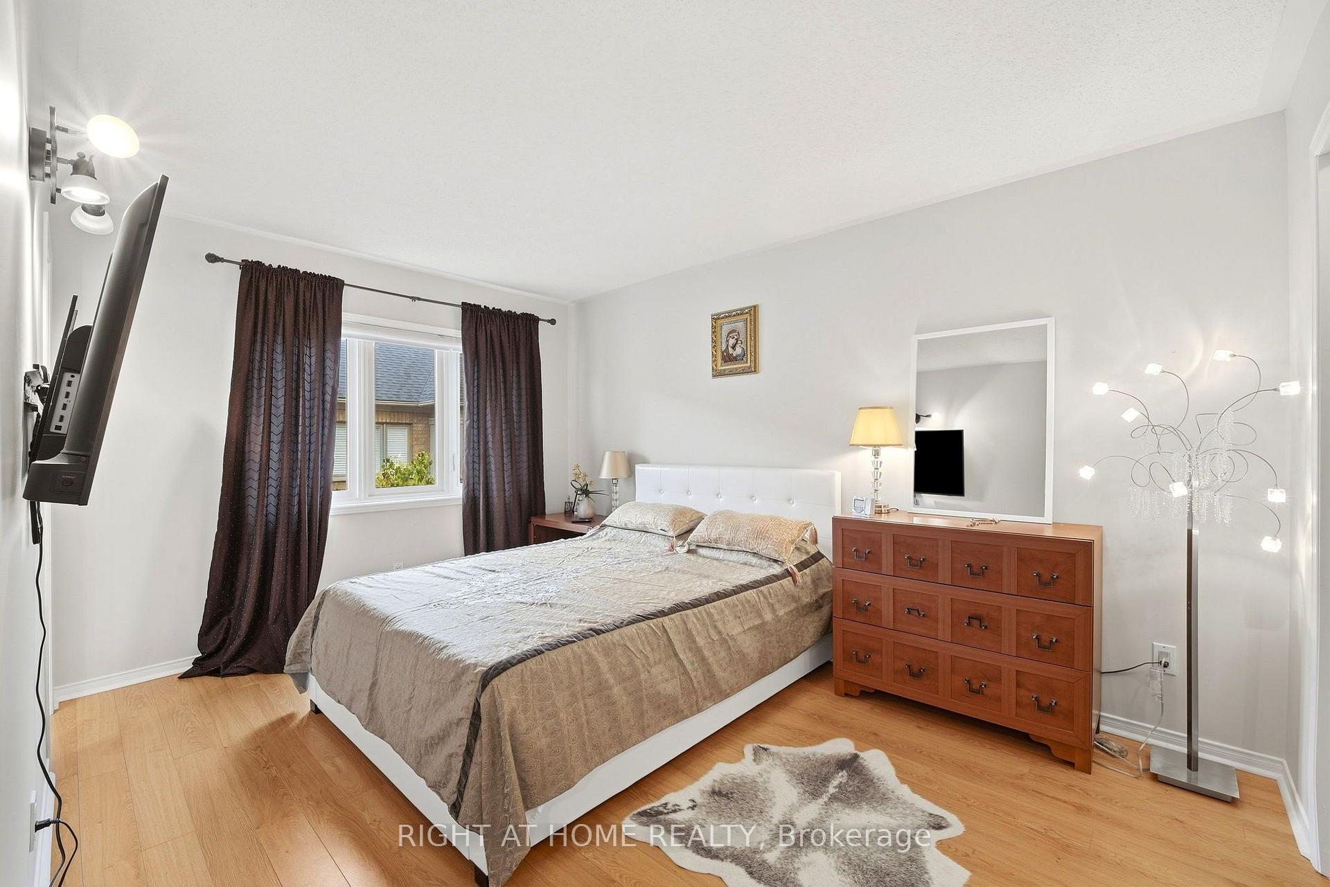 Photo 18 of Unit 2, 23 West Deane Park Drive, Etobicoke, Eringate-Centennial-West Deane — HOMEH