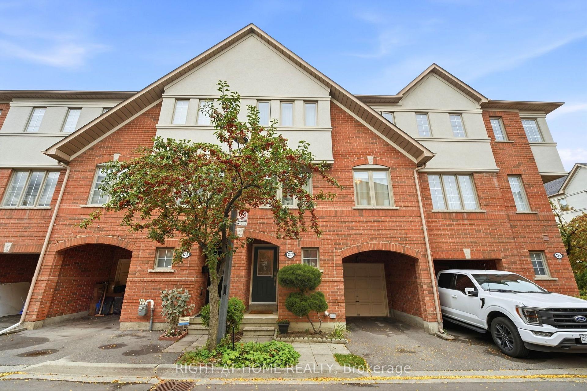 Photo 31 of Unit 2, 23 West Deane Park Drive, Etobicoke, Eringate-Centennial-West Deane — HOMEH