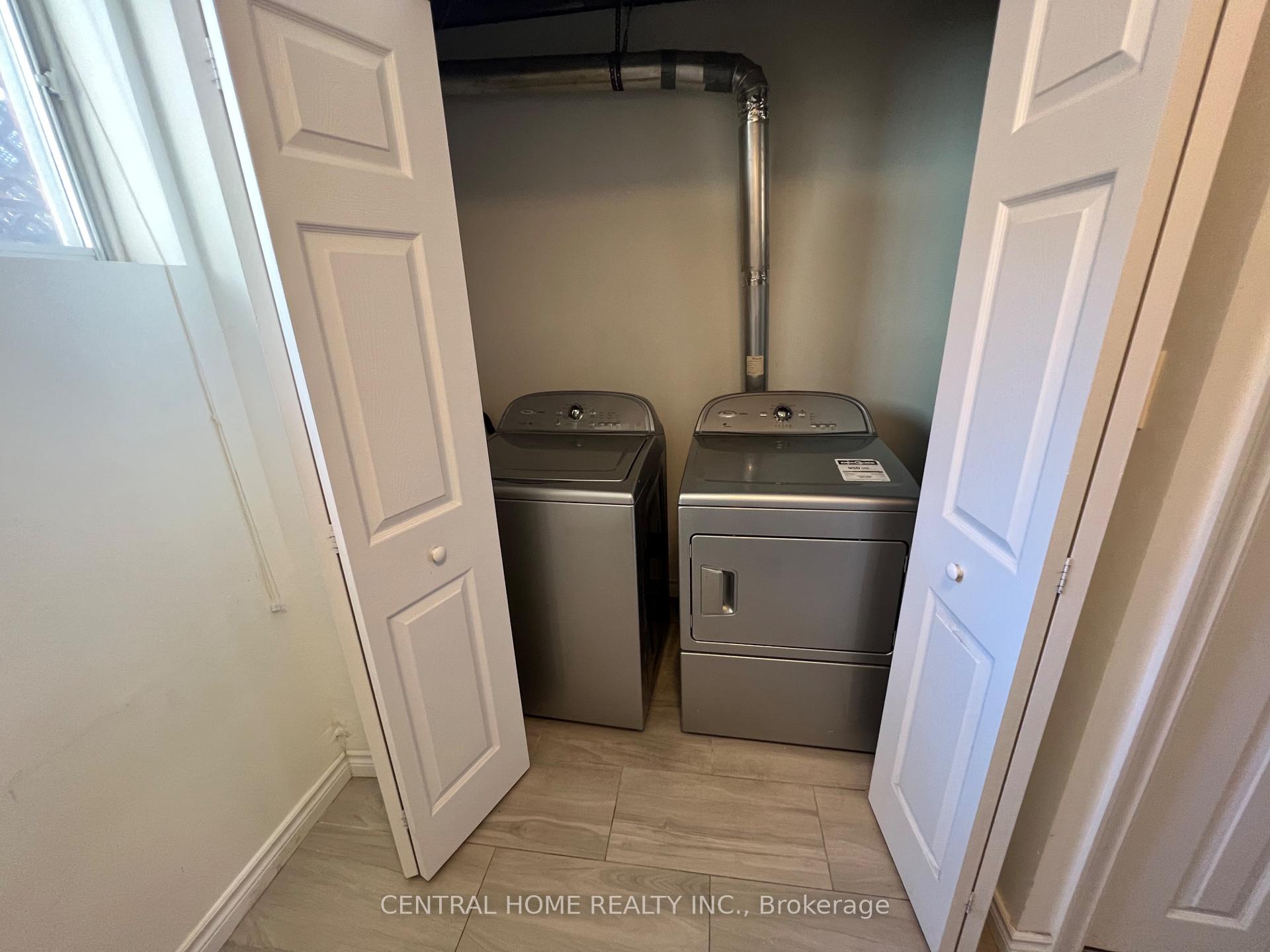 Photo 11 of Unit Lower, 299 Lakeview Boulevard, Georgina, Keswick South — HOMEH