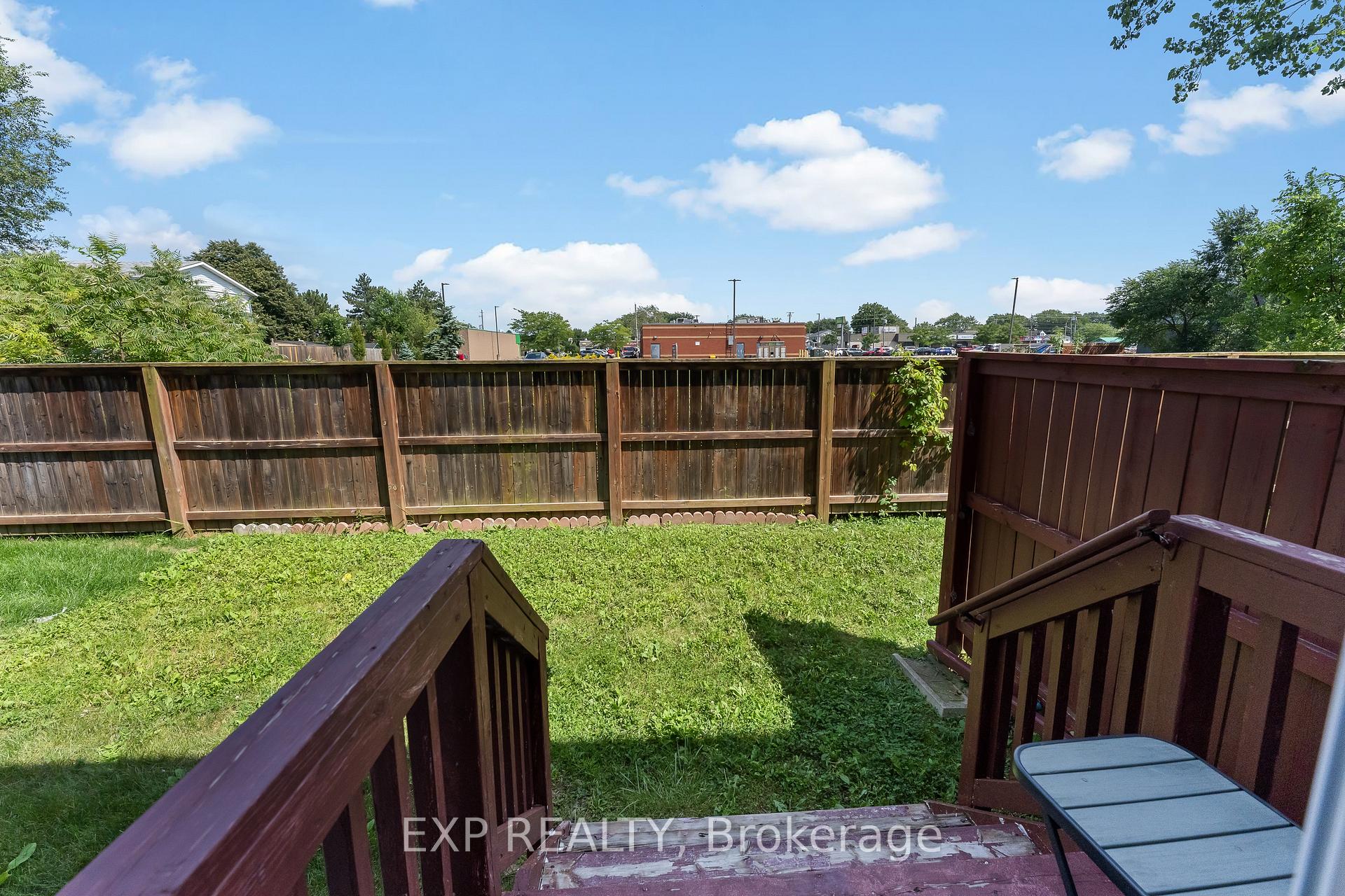 Photo 19 of Unit 3, 60 Canterbury Drive, St. Catharines, Oakdale — HOMEH