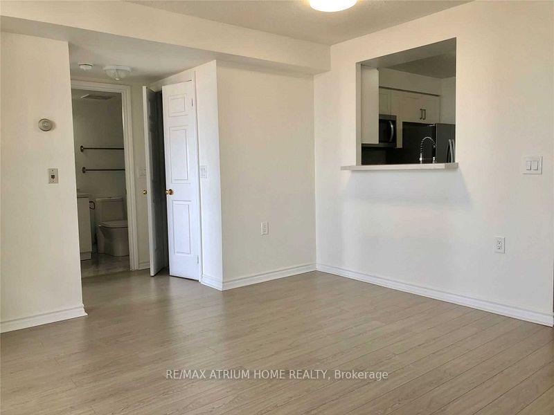 Photo 4 of Unit 2010, 2627 Mccowan Road, Scarborough, Agincourt North — HOMEH