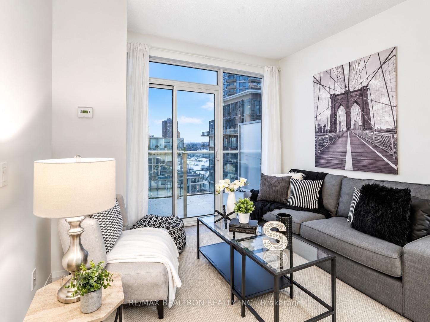 Photo 6 of Unit 1601, 56 Annie Craig Drive, Etobicoke, Mimico — HOMEH