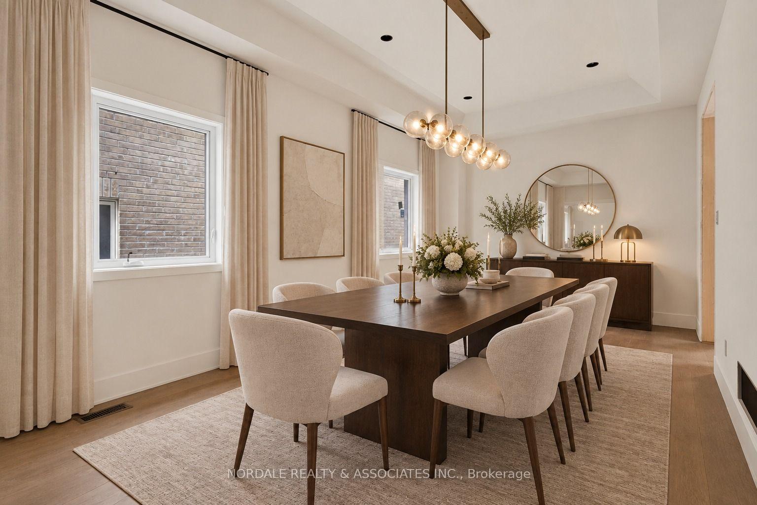 Photo 5 of 25 Aida Place, Richmond Hill, Oak Ridges — HOMEH