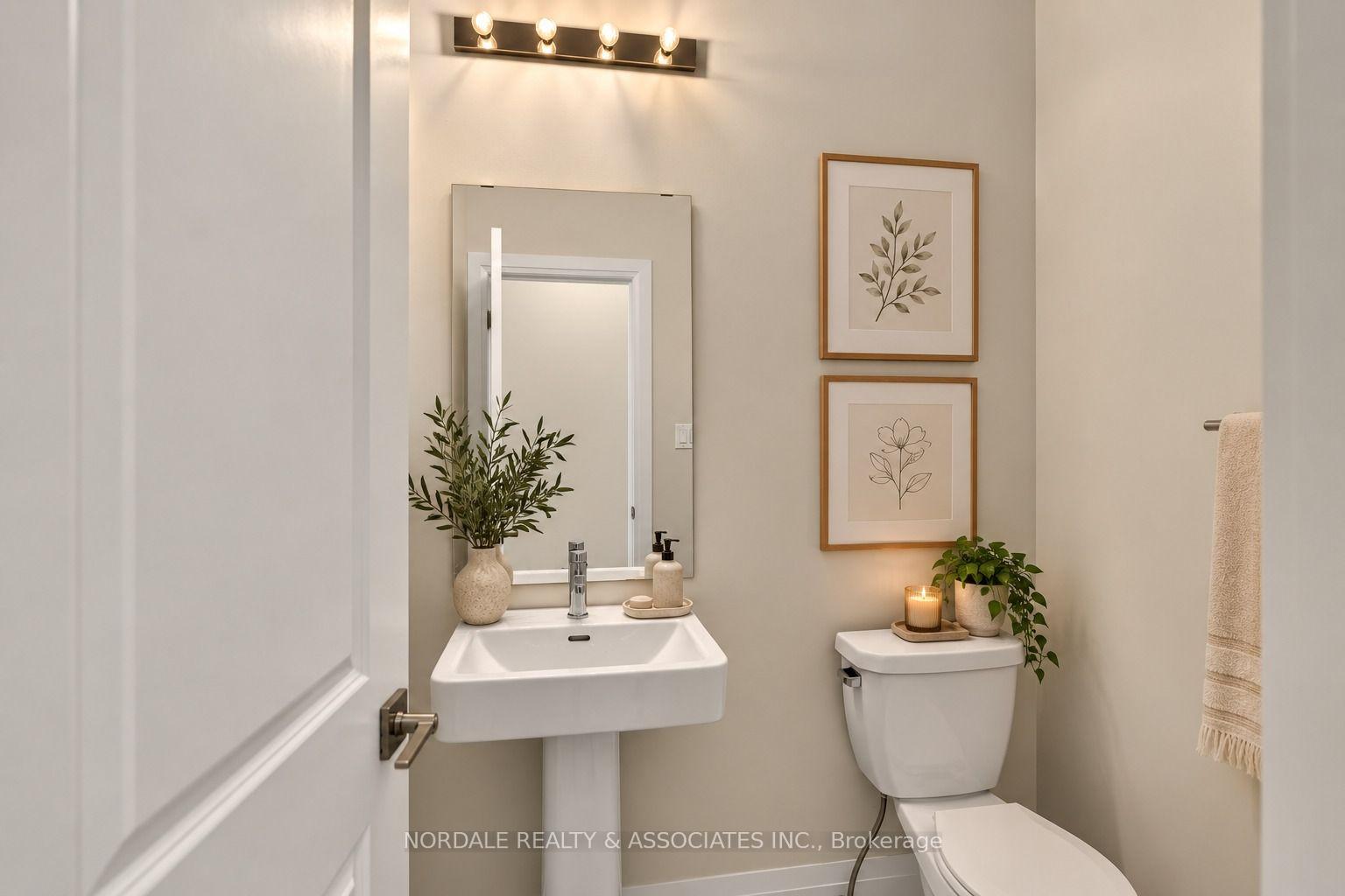 Photo 9 of 237 Seguin Street, Richmond Hill, Oak Ridges — HOMEH